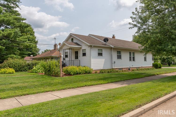 3301 Pleasant