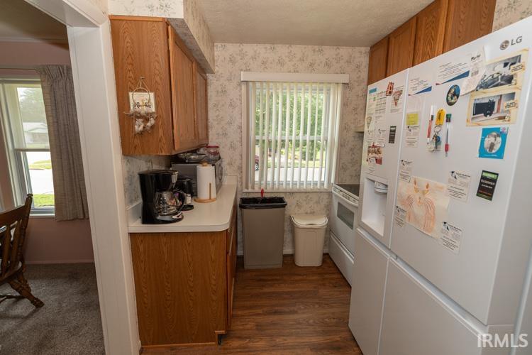3301 Pleasant
