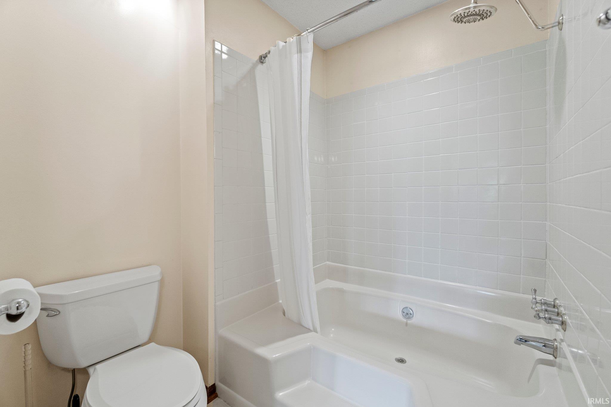 2728 Oak Borough