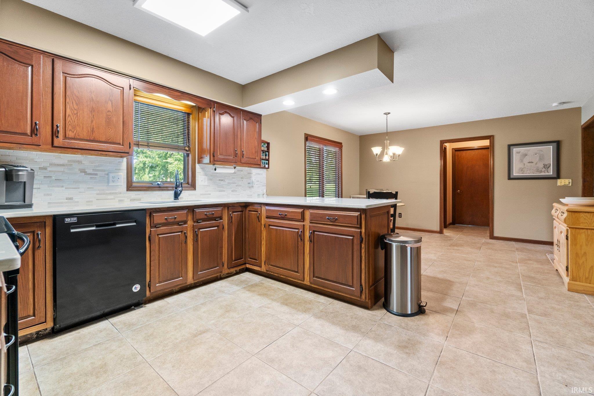 2728 Oak Borough