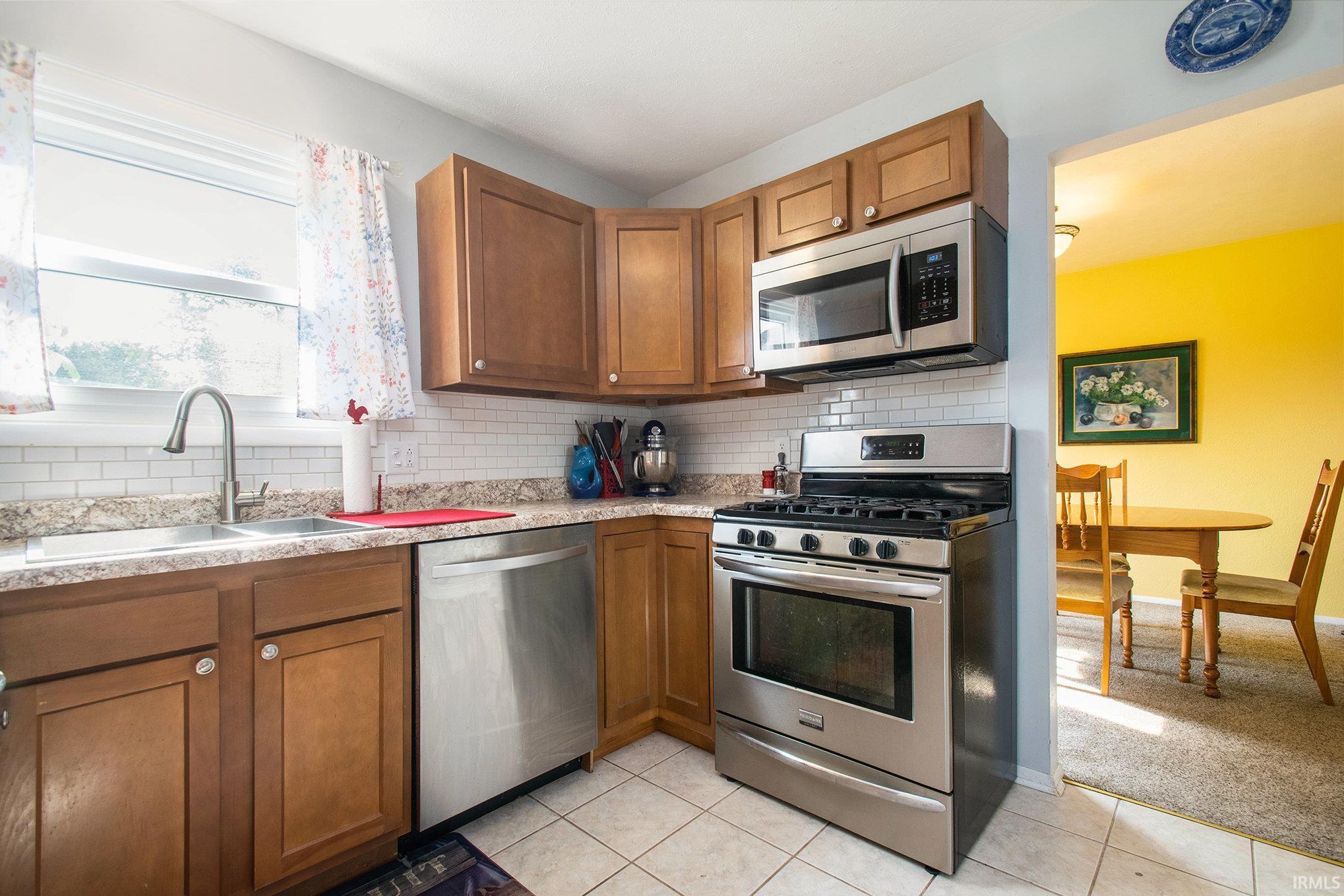 52132 Brookview