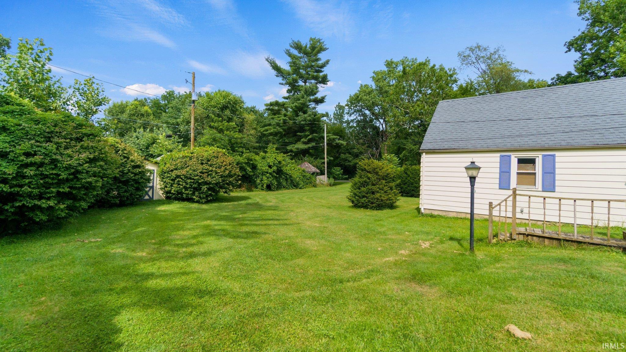 2402 Monmouth