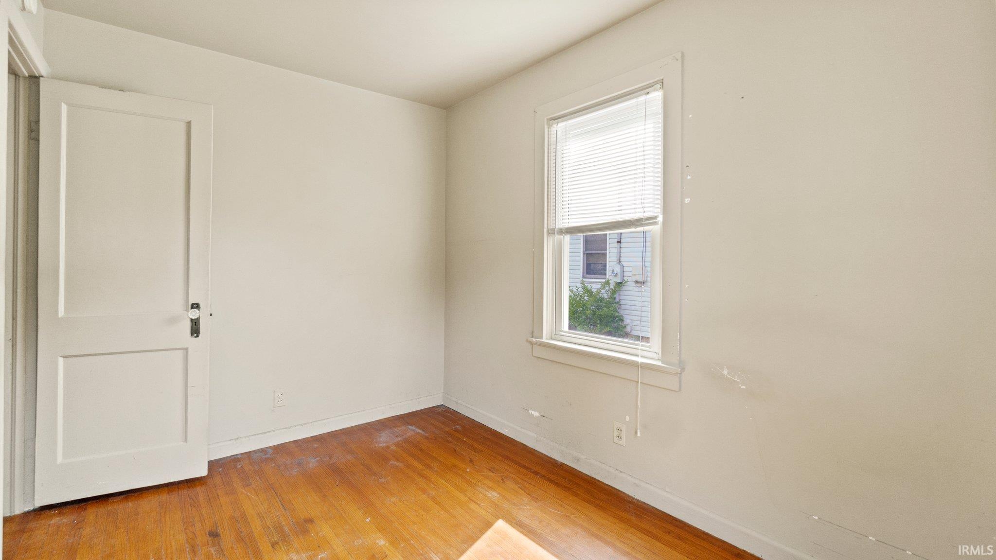 2402 Monmouth