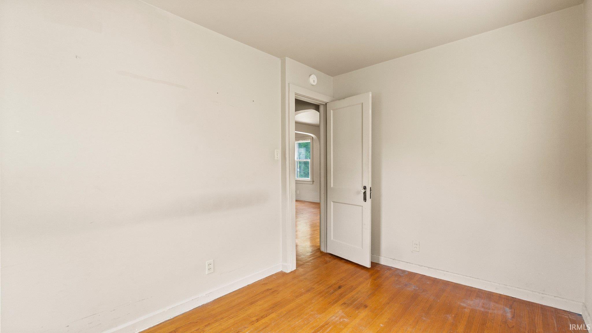 2402 Monmouth