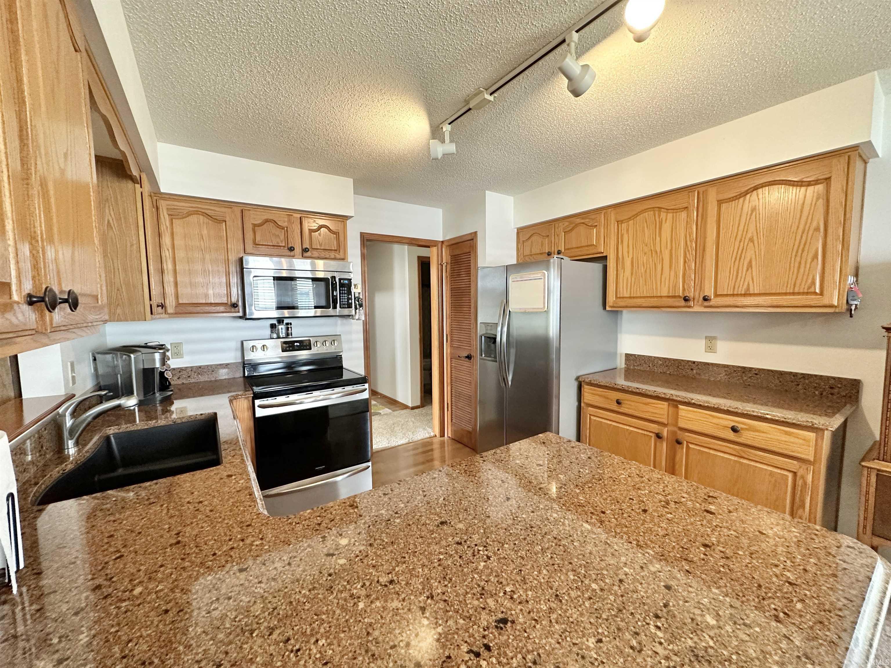 632 Chesterton