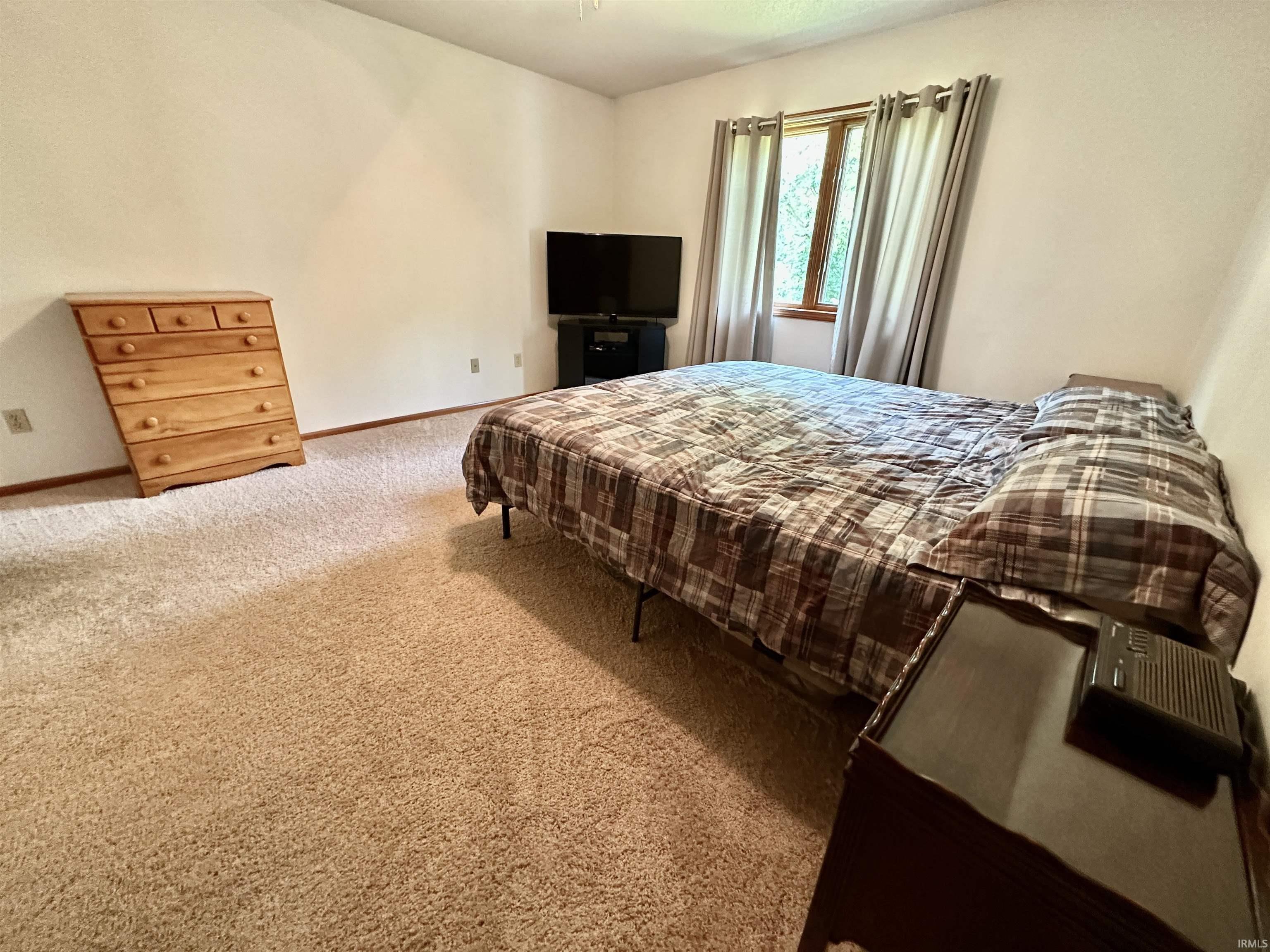632 Chesterton