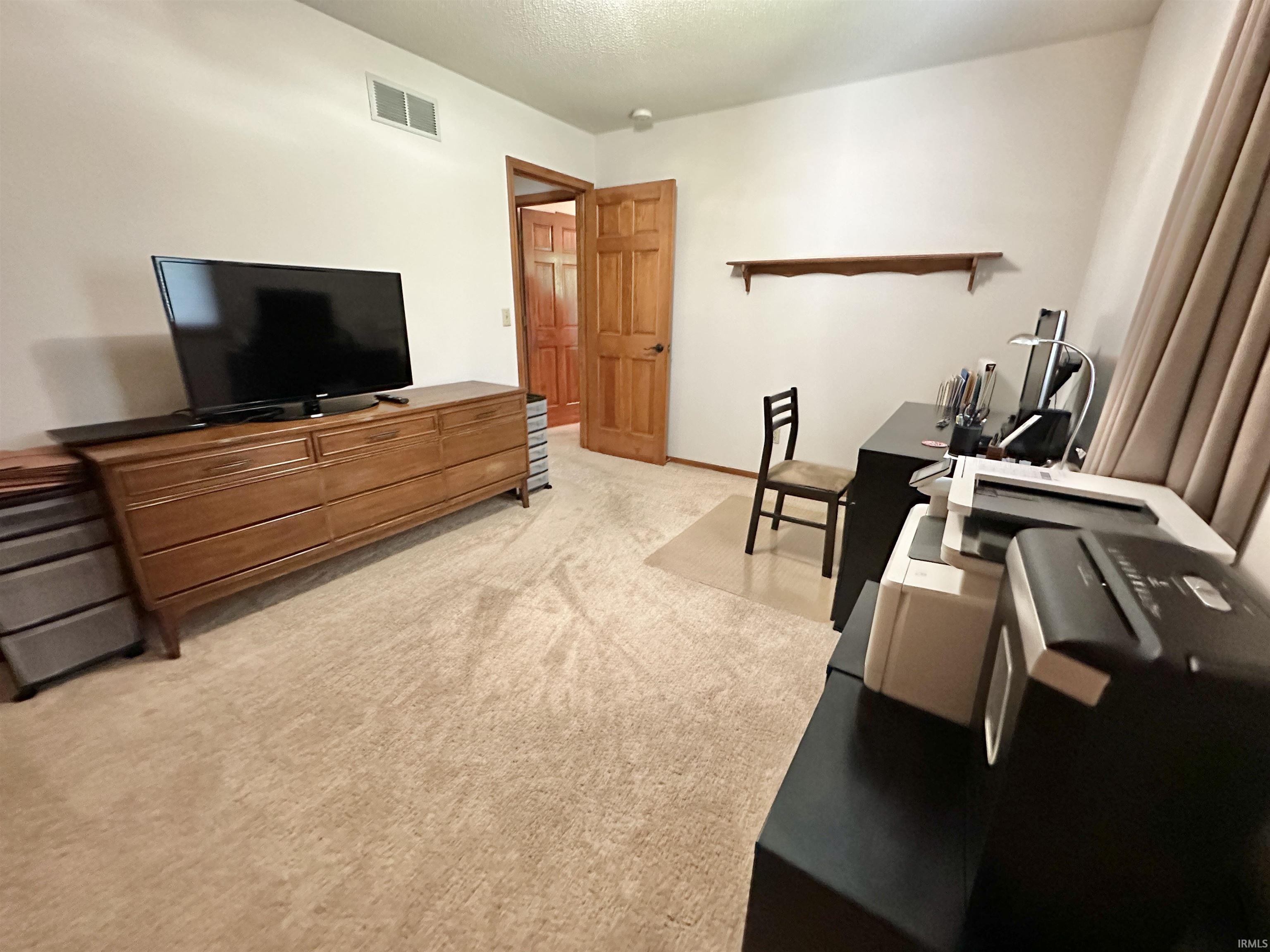 632 Chesterton