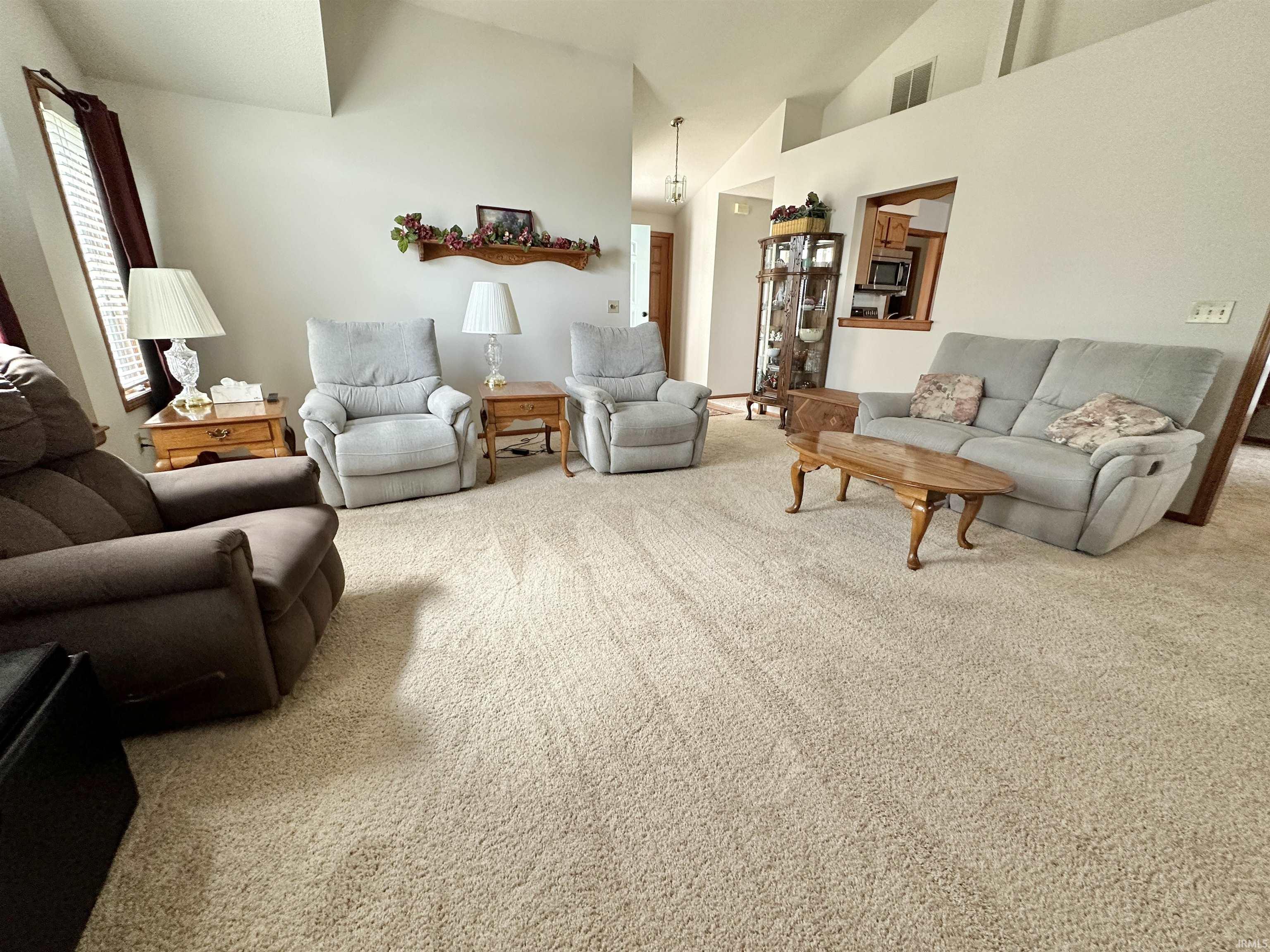 632 Chesterton