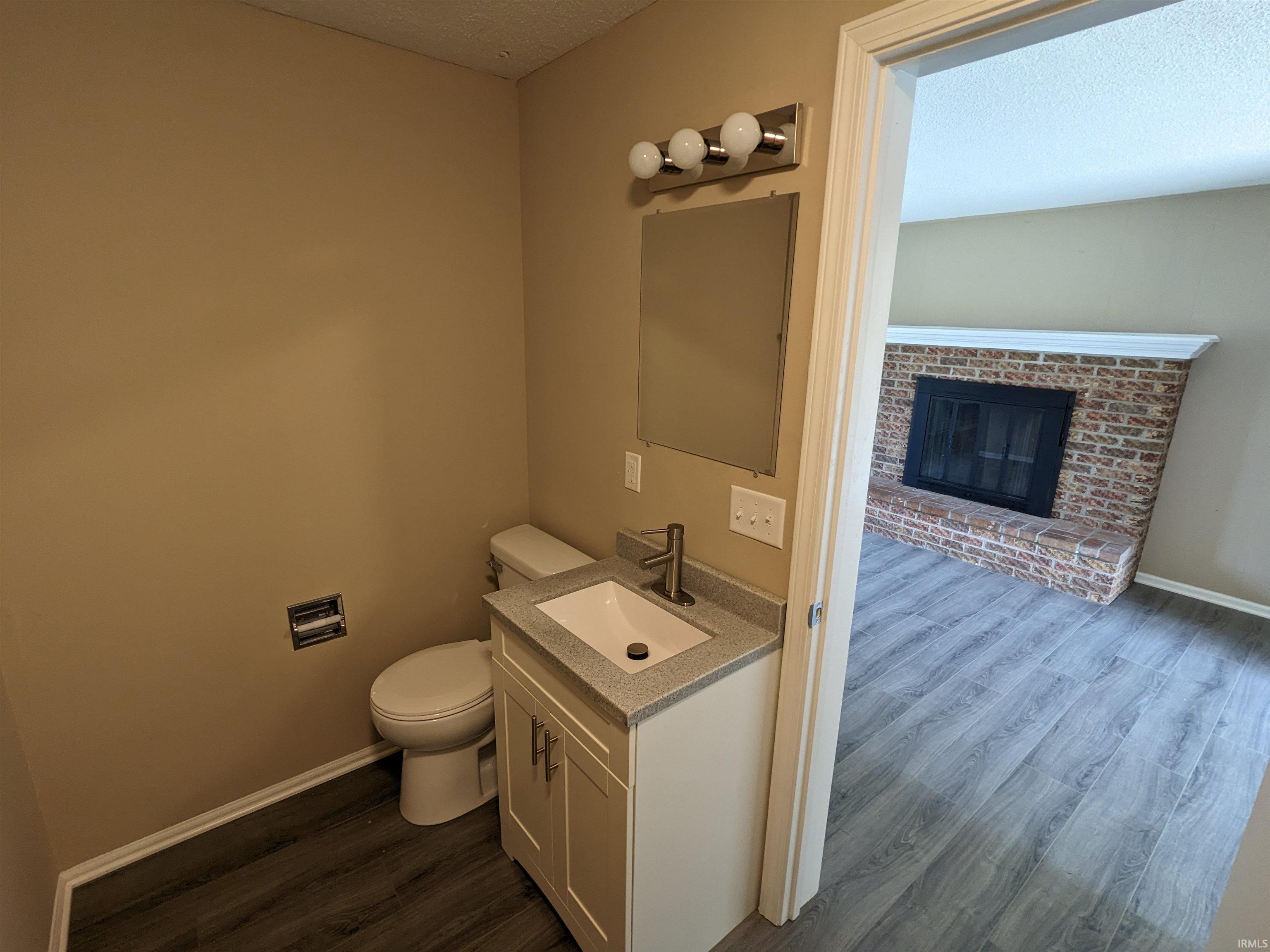 7324 Valley Meadows