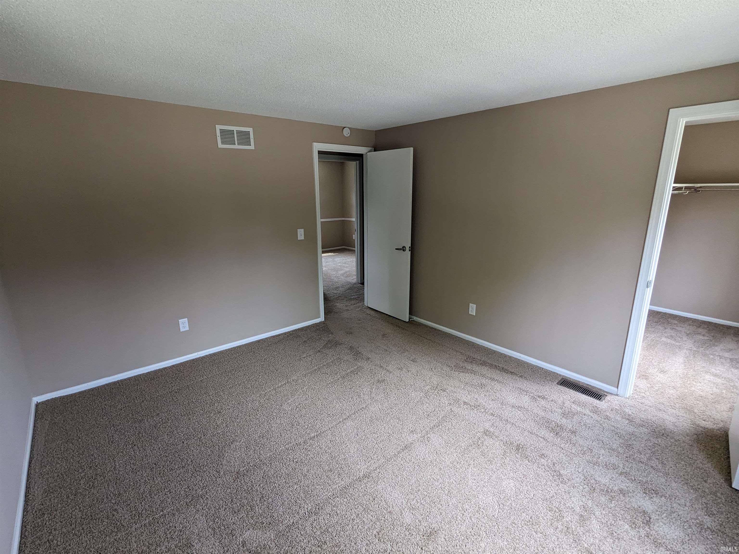7324 Valley Meadows