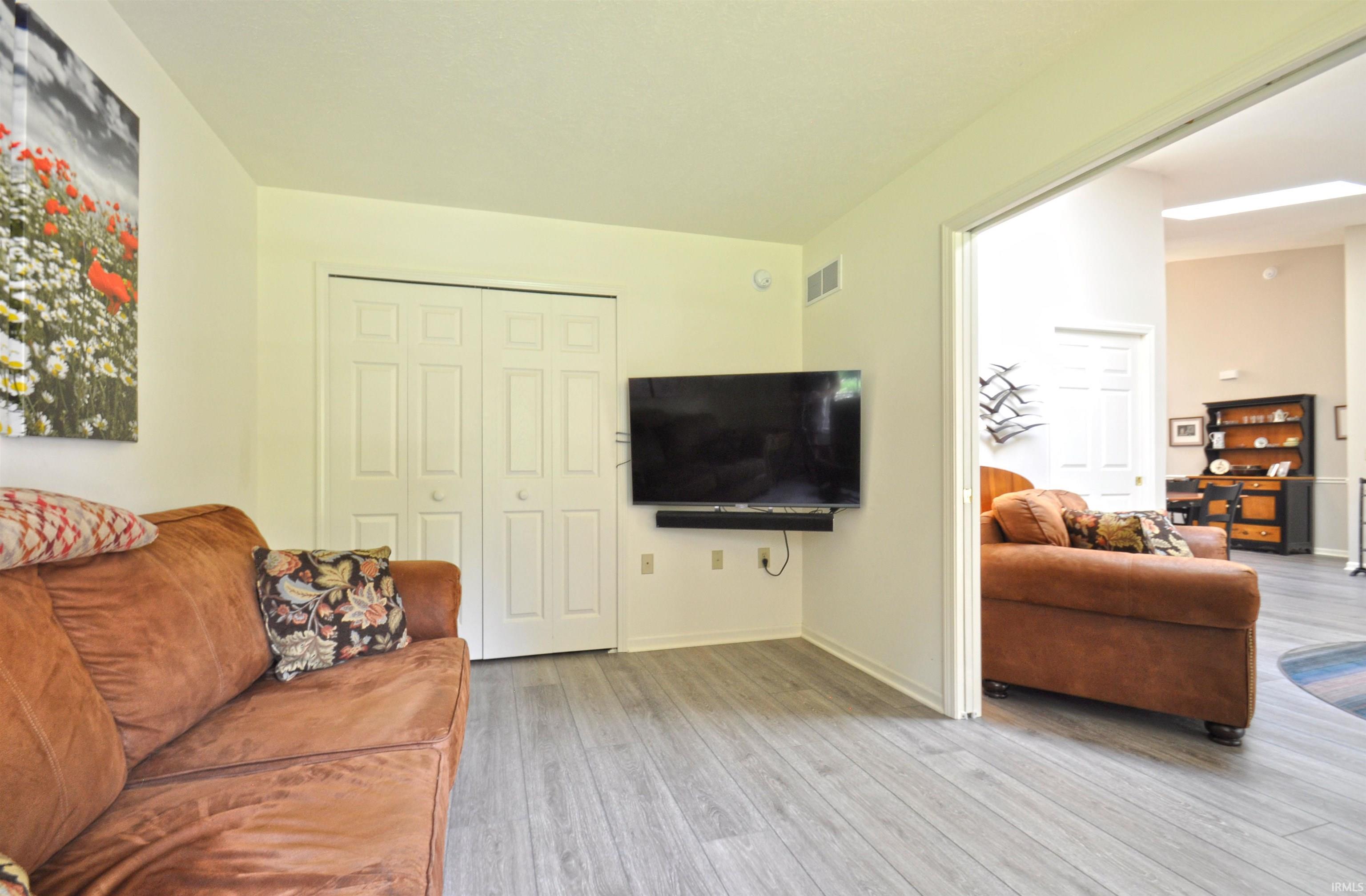 1213 Apple Ridge