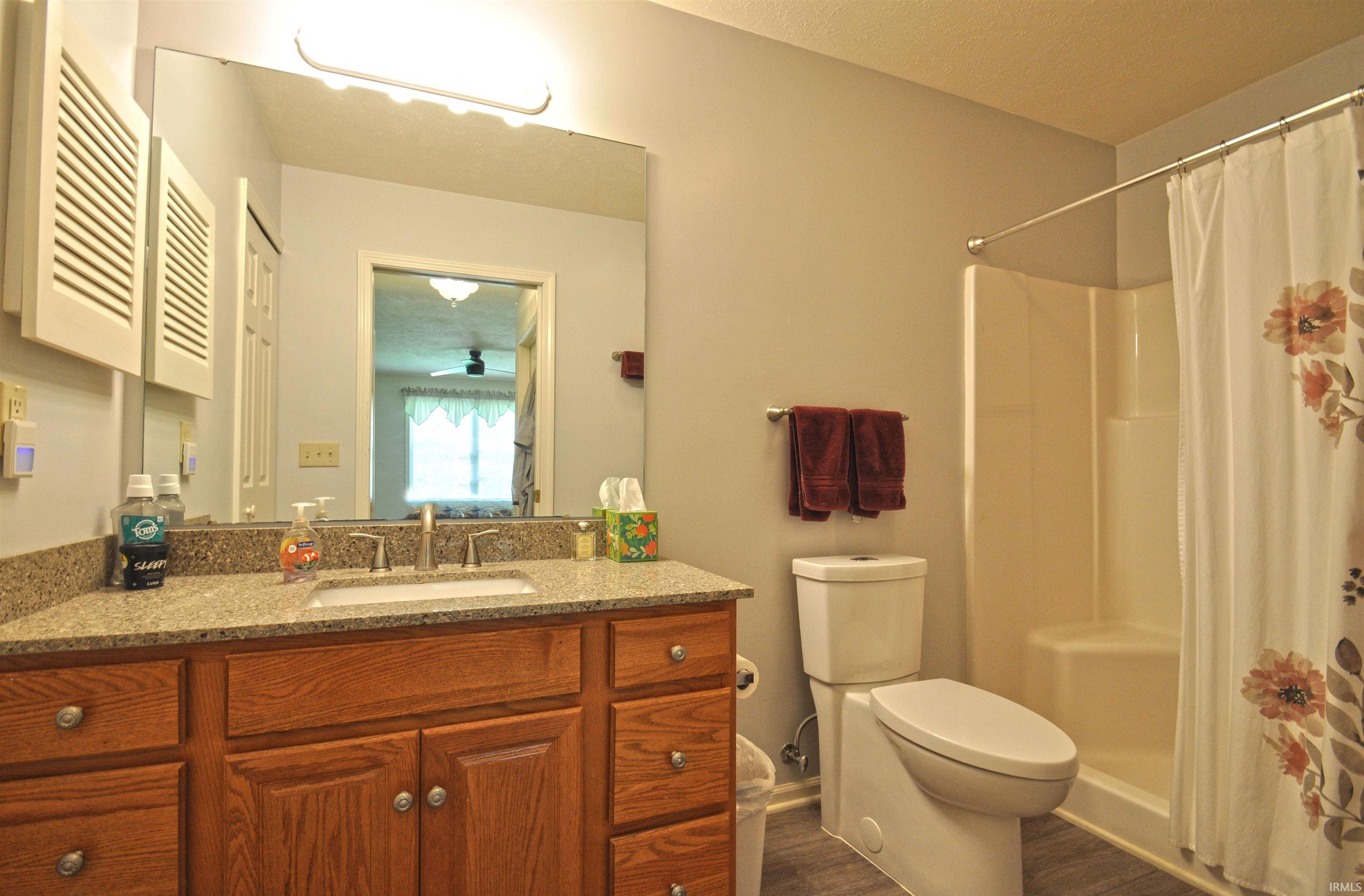 1213 Apple Ridge