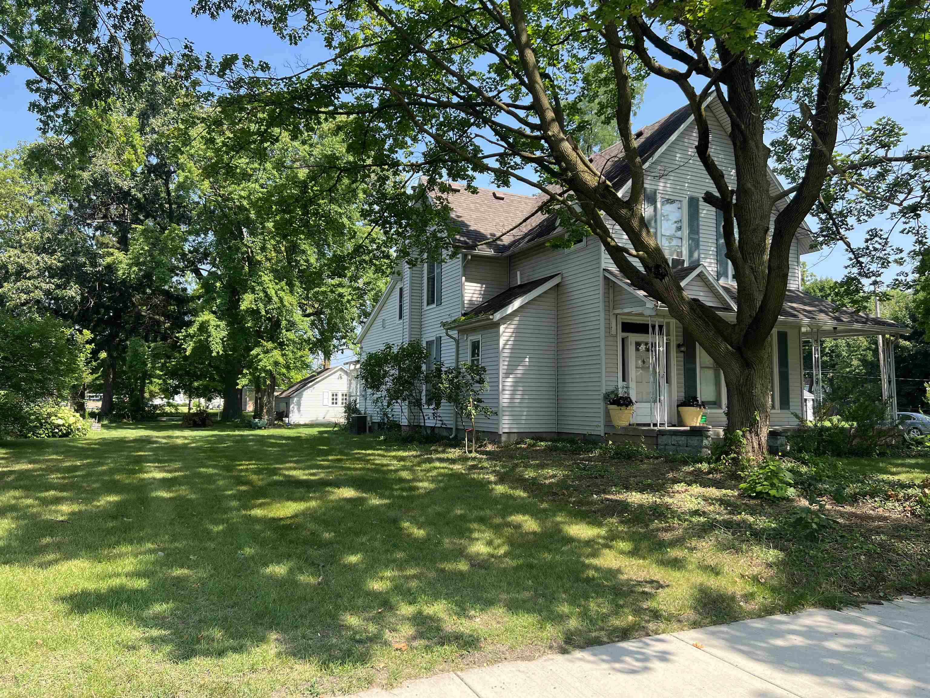 846 Grant