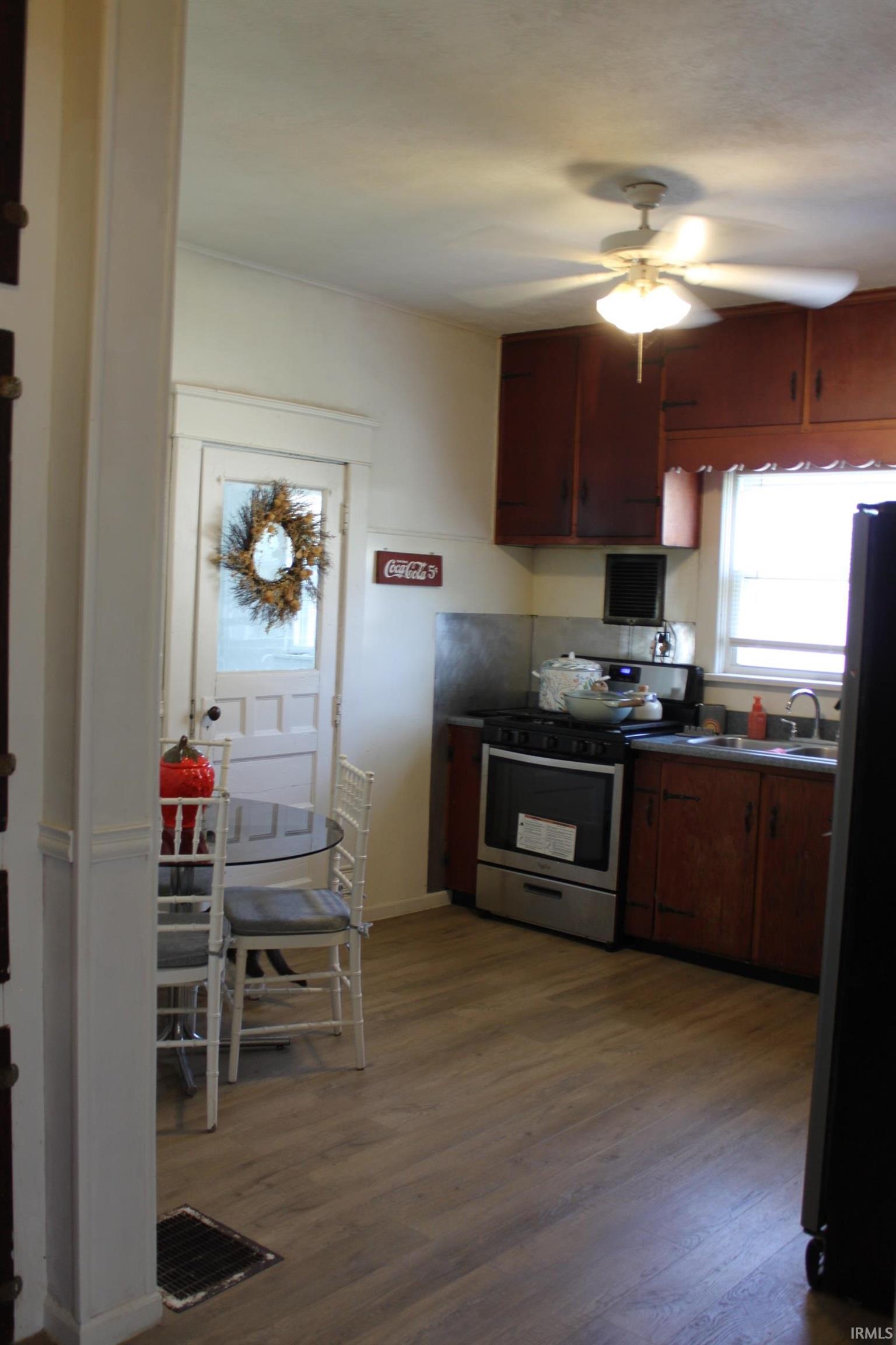 222 Walnut