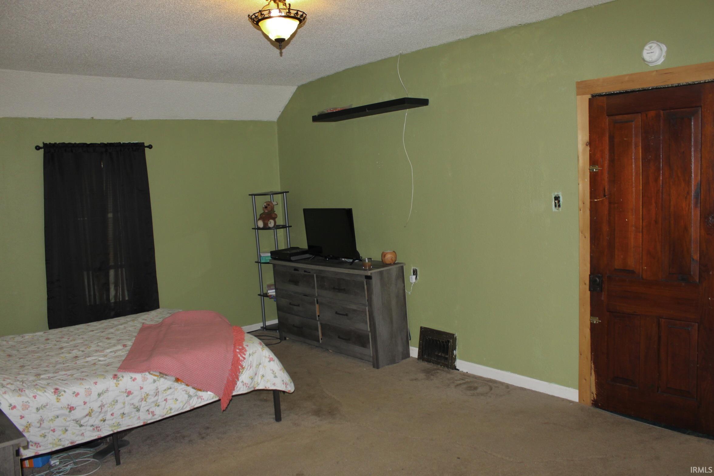 222 Walnut