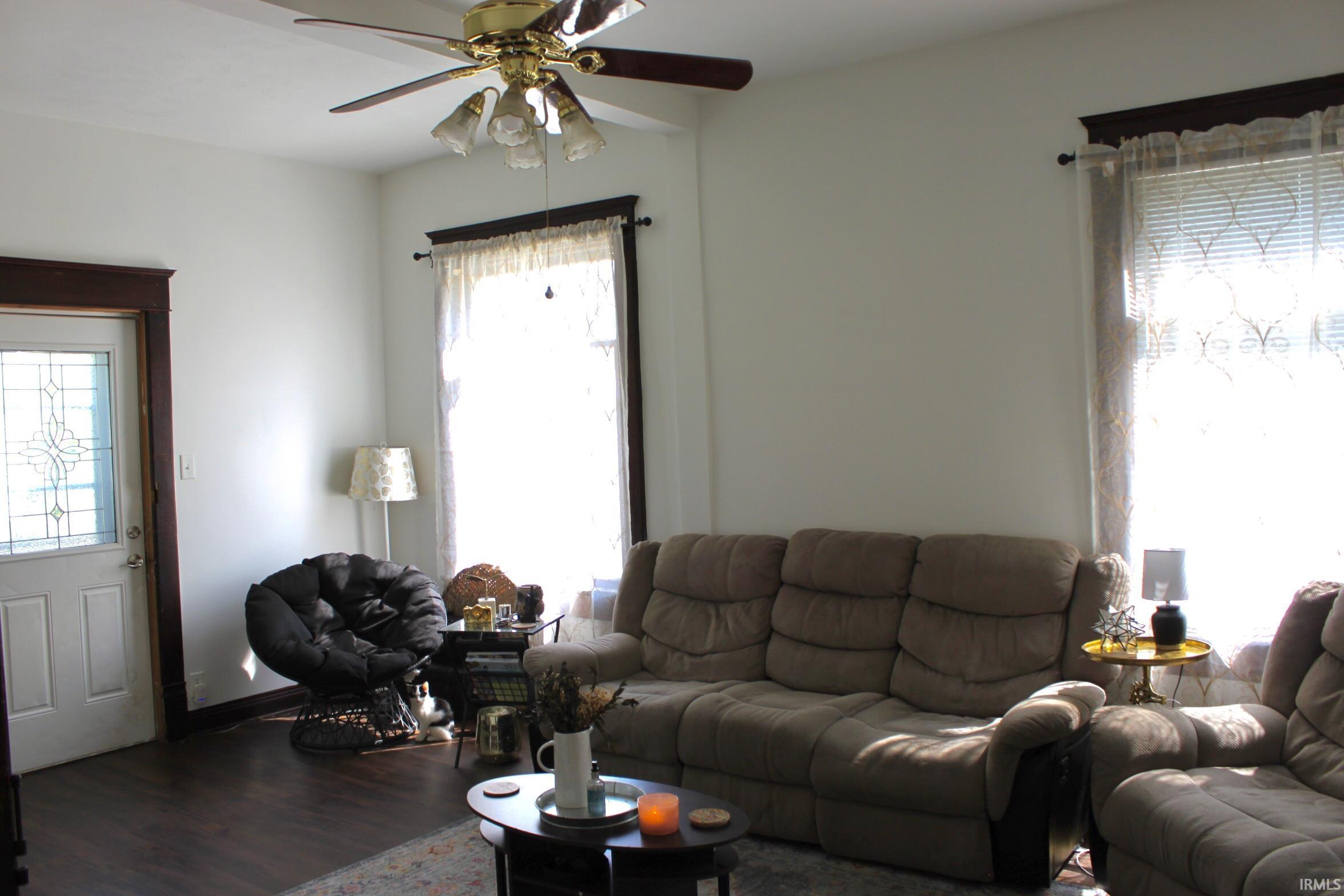 222 Walnut