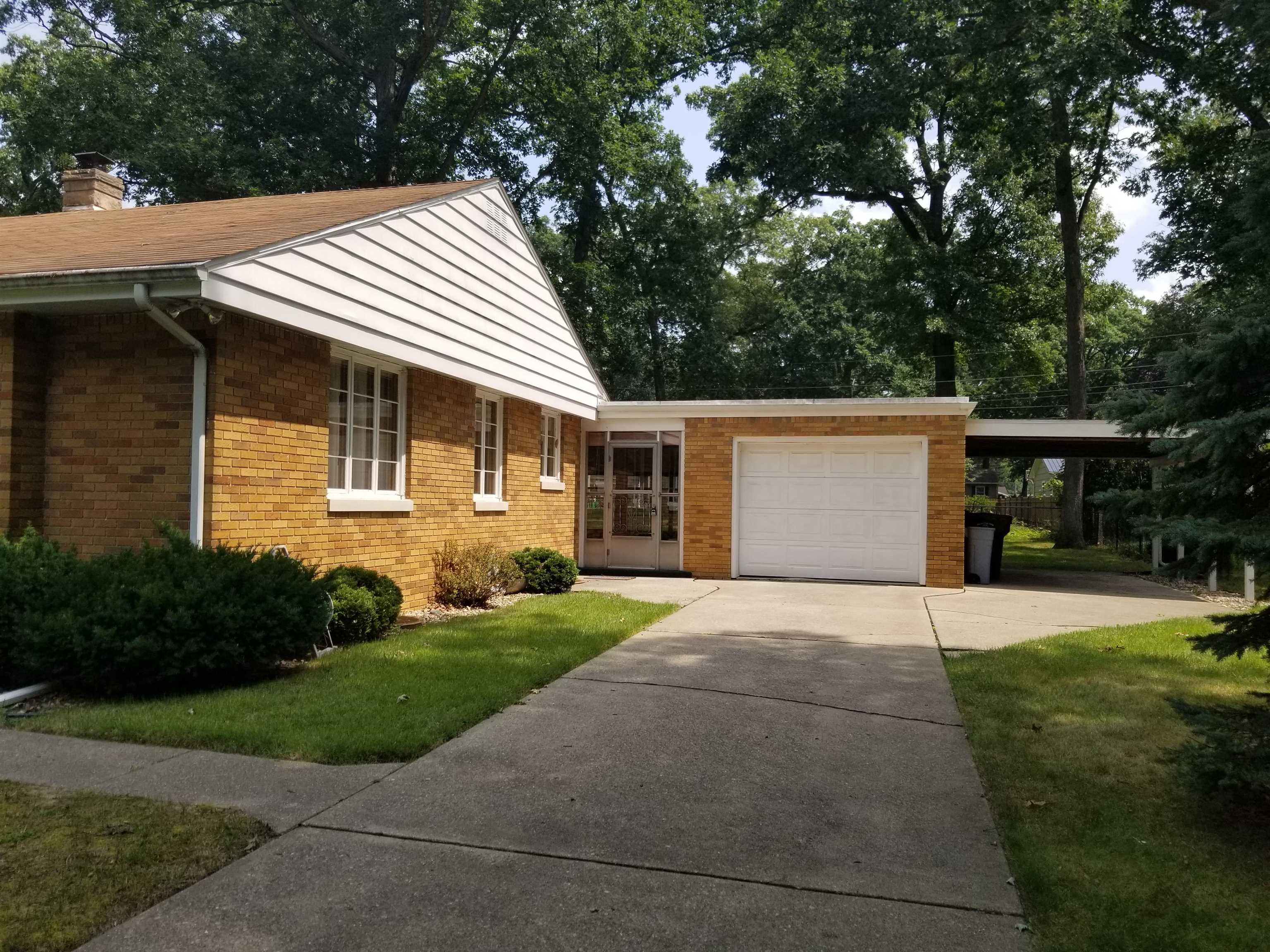 53096 Oakmont Central