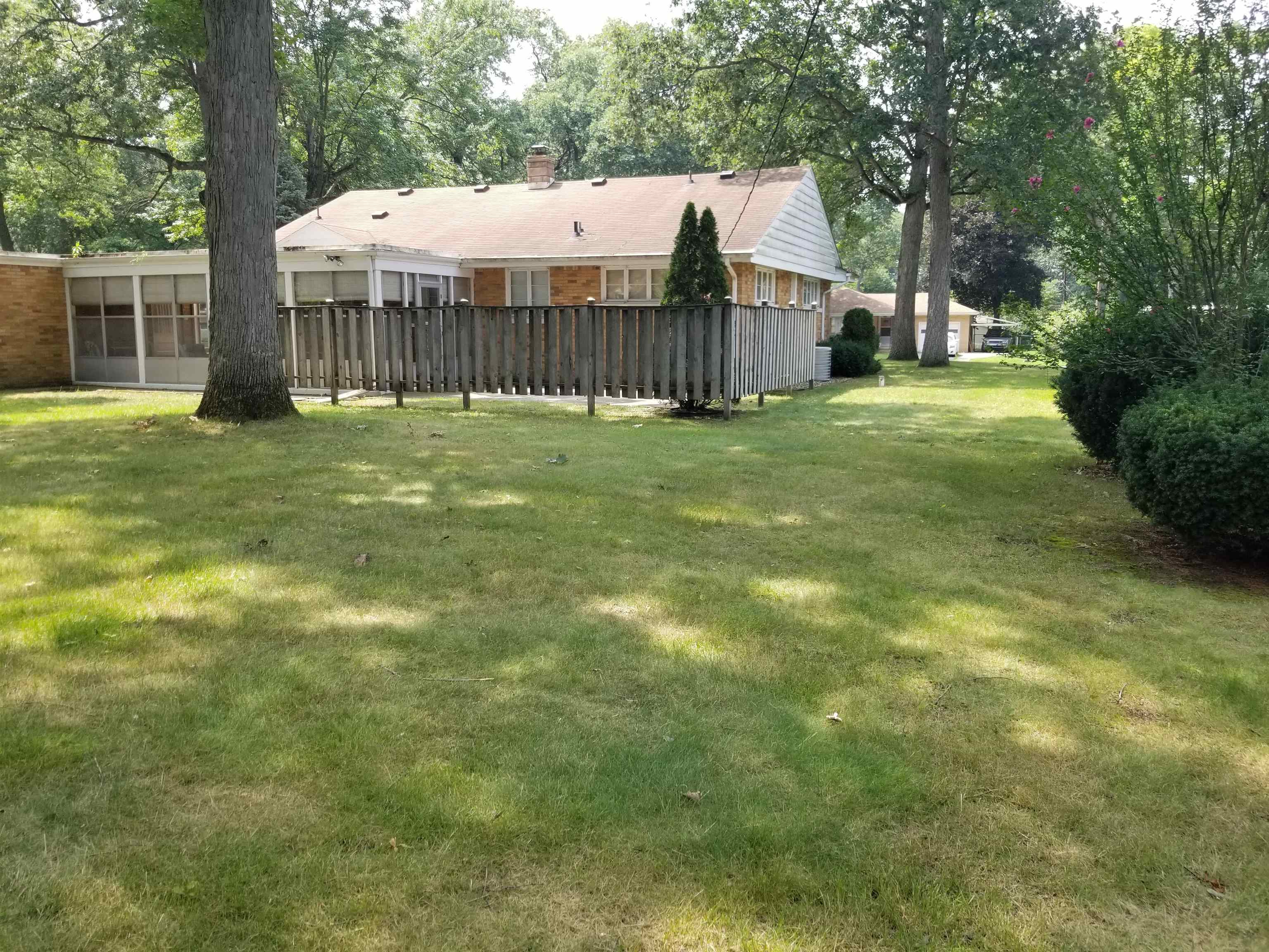 53096 Oakmont Central