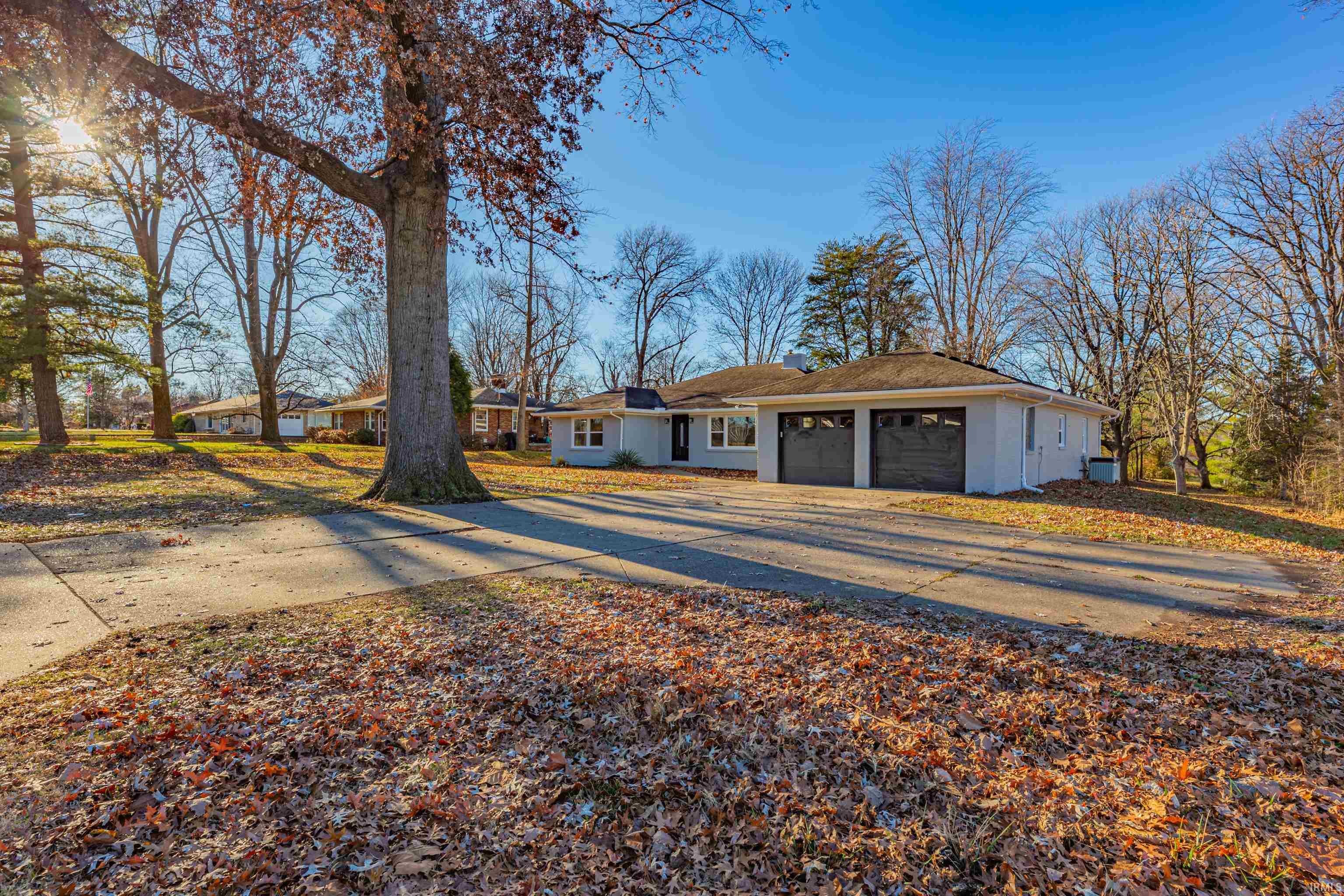 3404 Oak Hill, Evansville, IN 47711 Shrode Real Estate