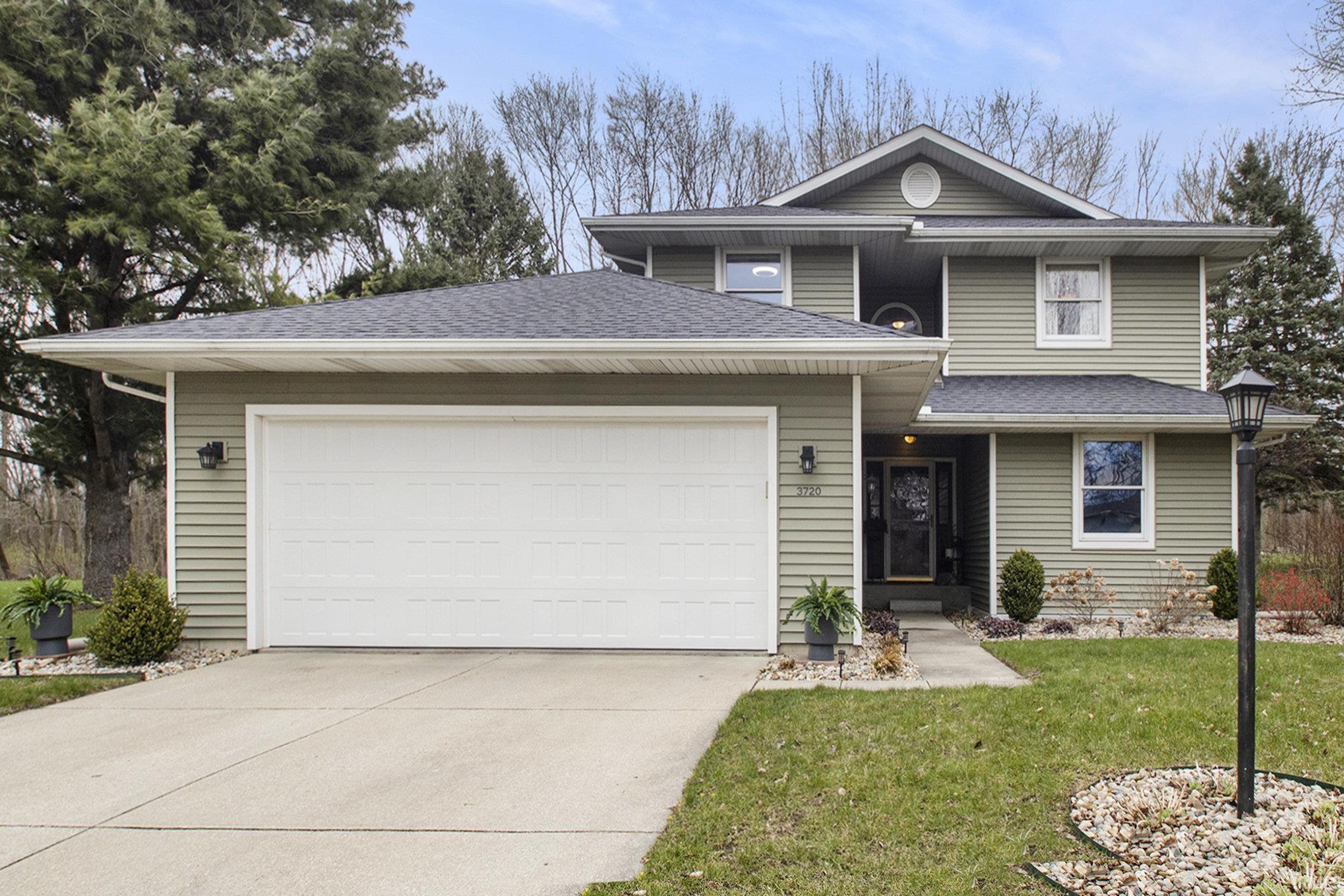 3720 Oak Ridge Drive