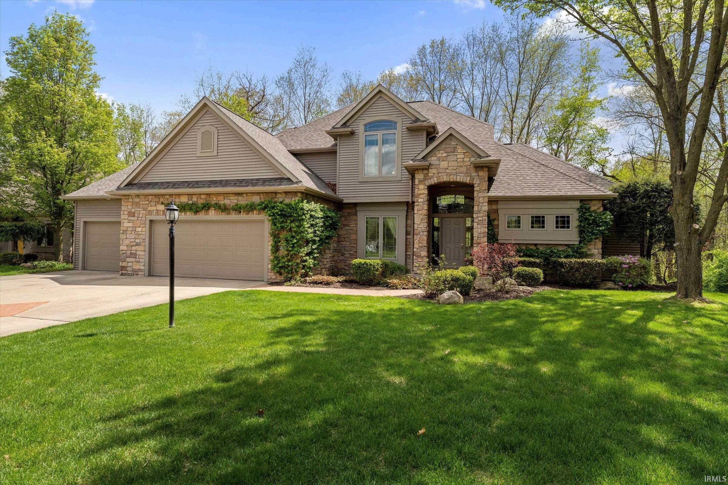 23306 Bluff Crest Dr.