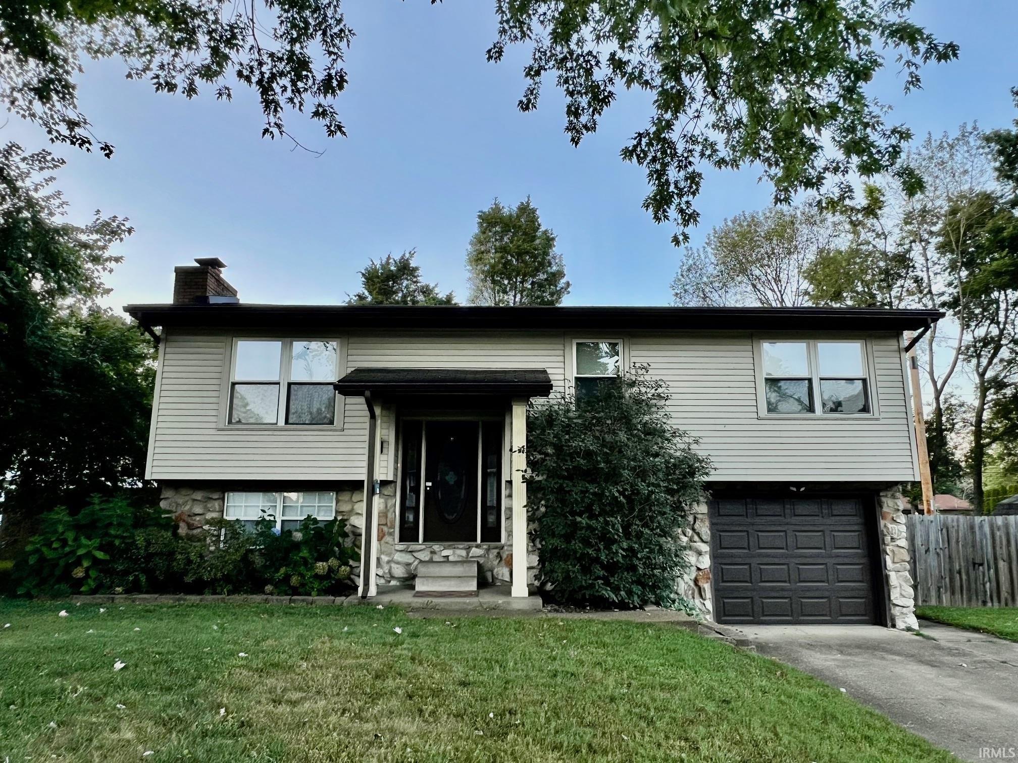 7366 Oakdale Drive