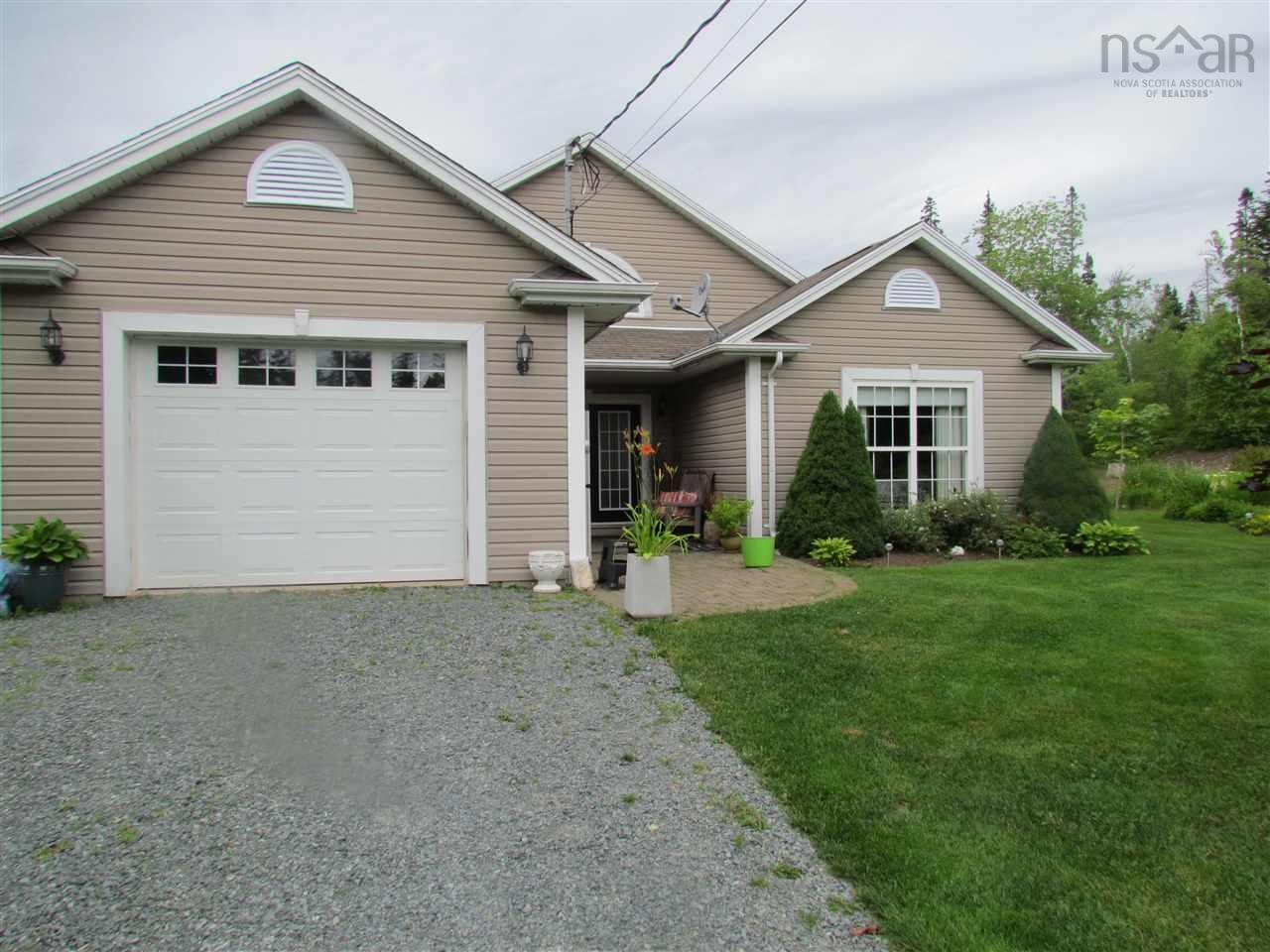 Houses For Sale In Fall River, NS Realty Geek