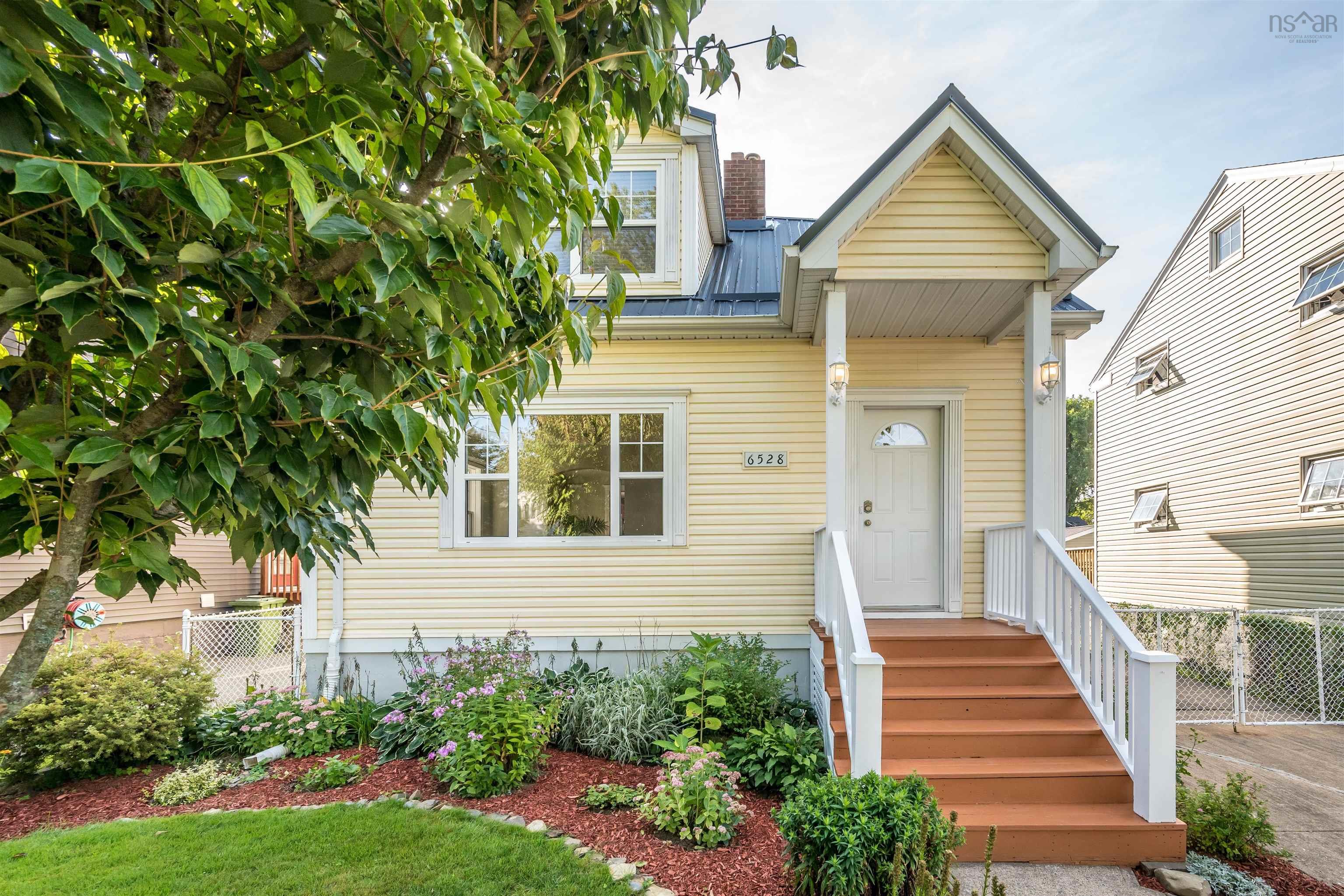 Houses For Sale In West End Halifax, NS Realty Geek