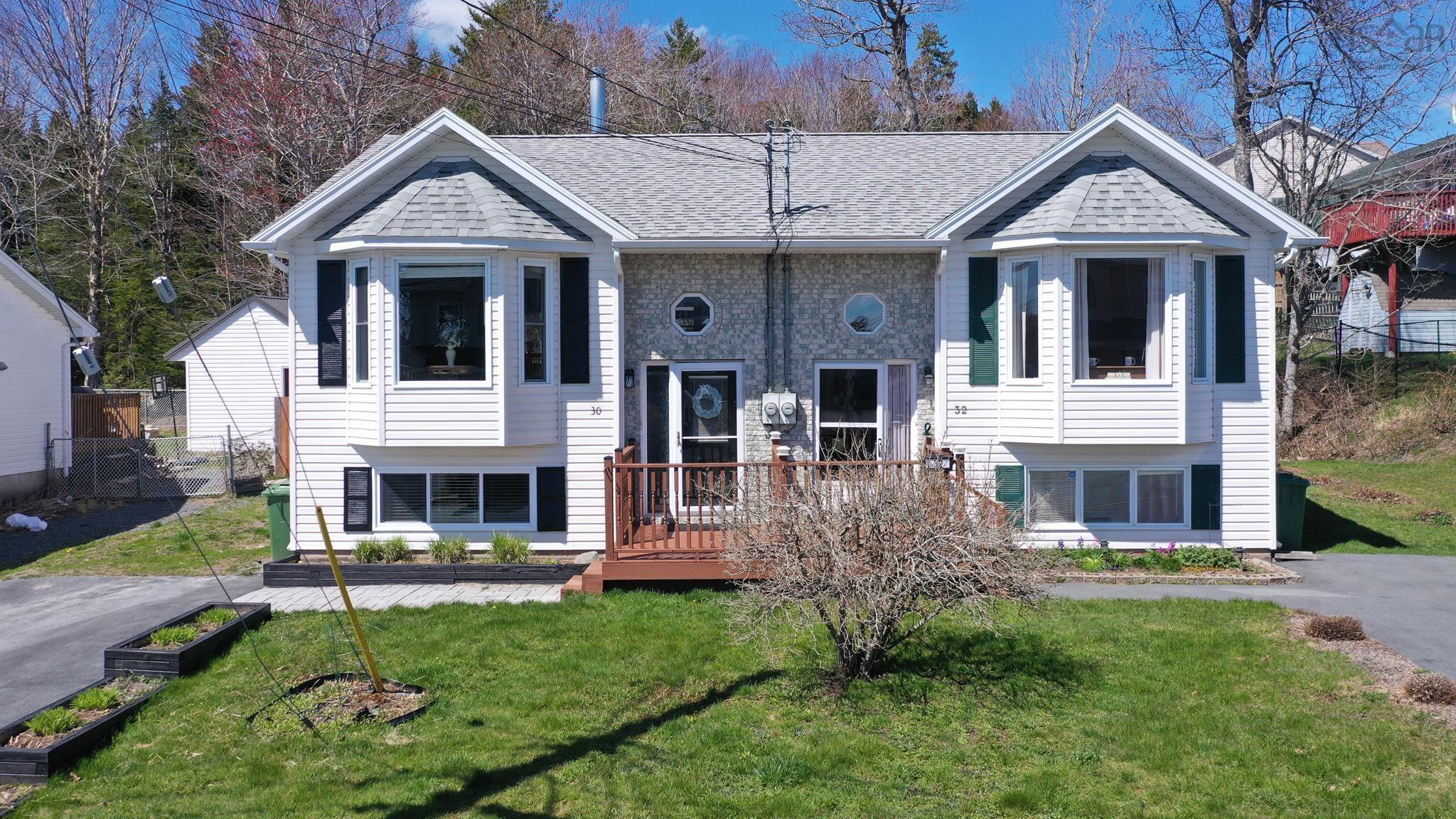 30 HEWER CRES, MIDDLE SACKVILLE, NS