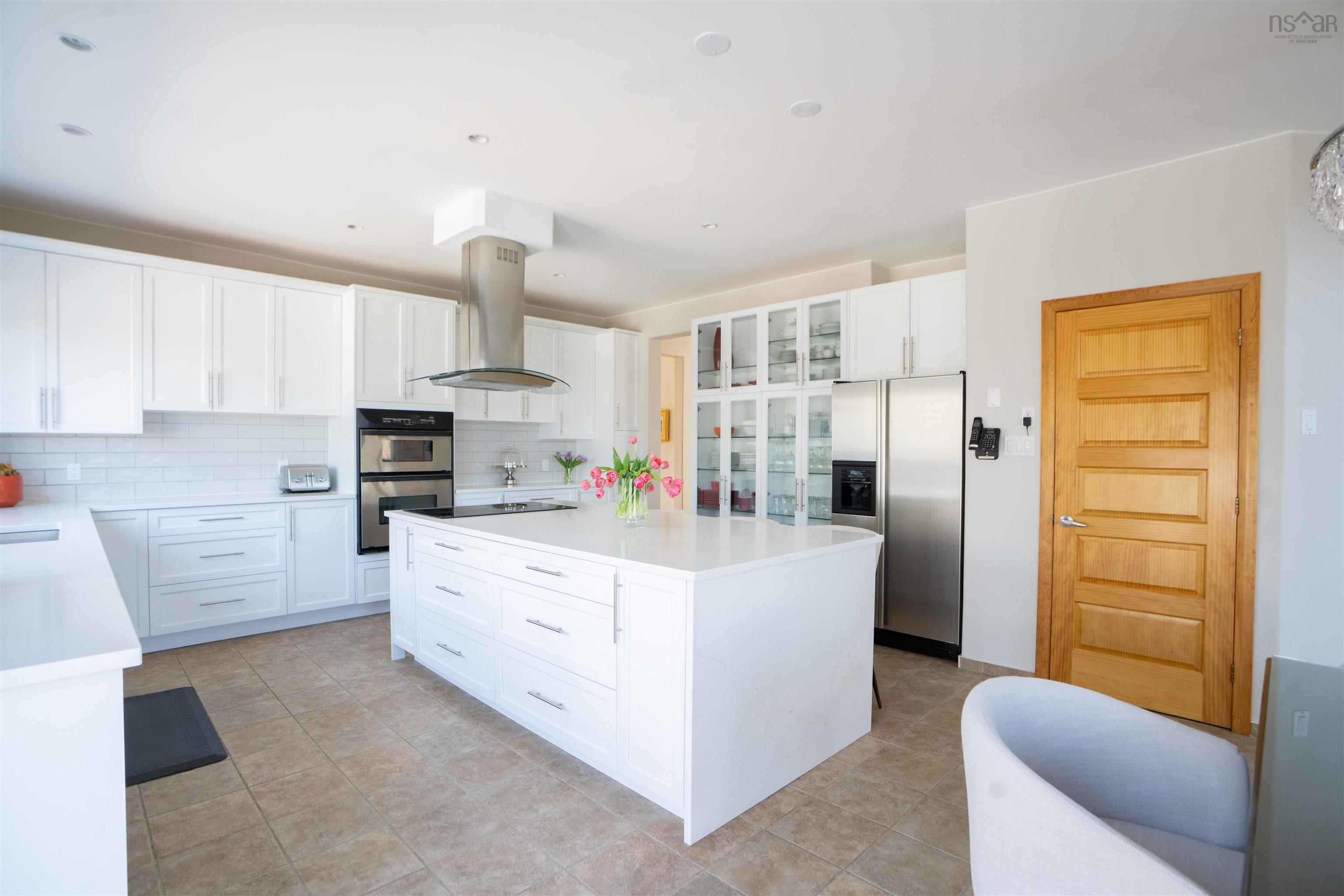 3560 Purcells Cove Road photo #7