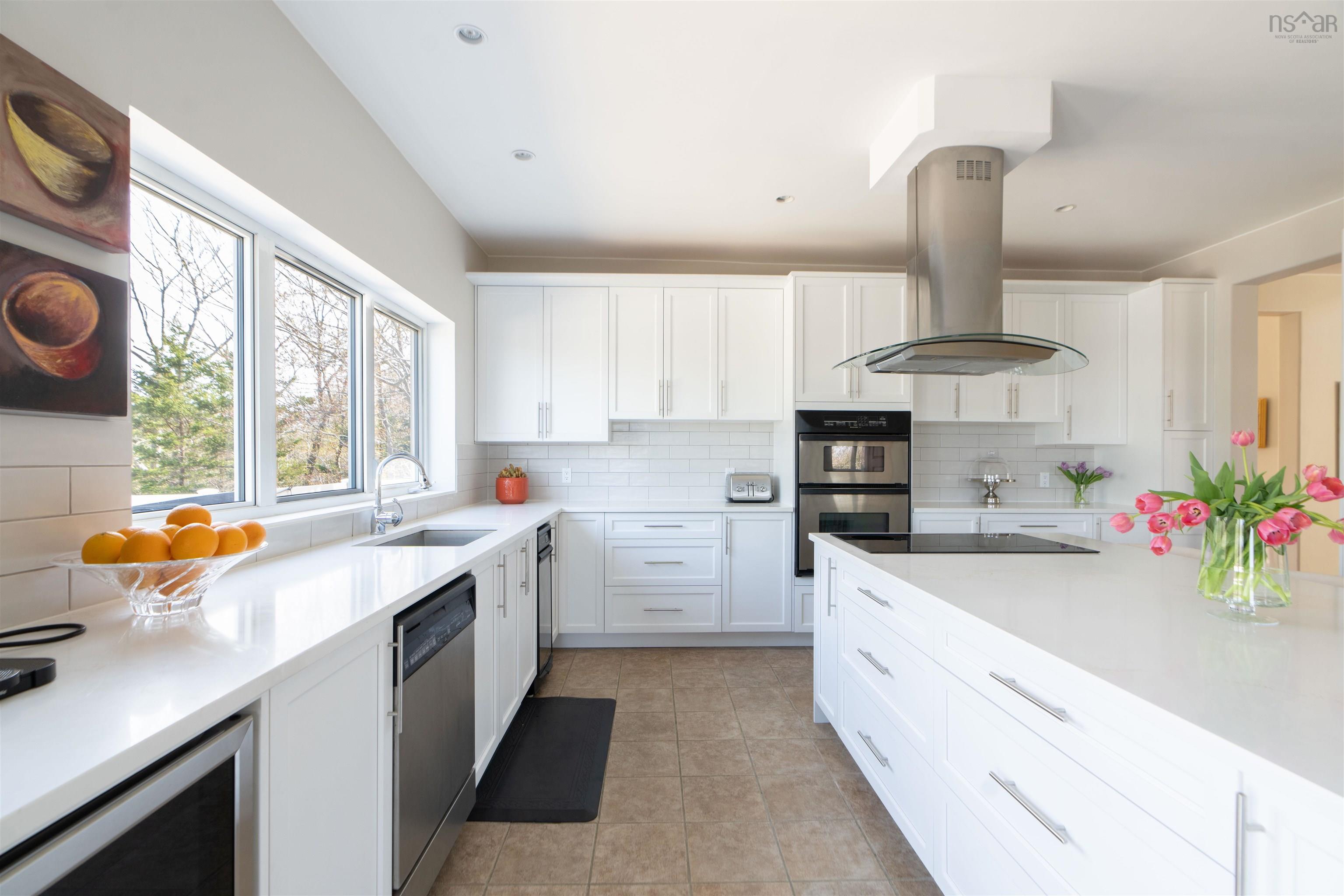 3560 Purcells Cove Road photo #8