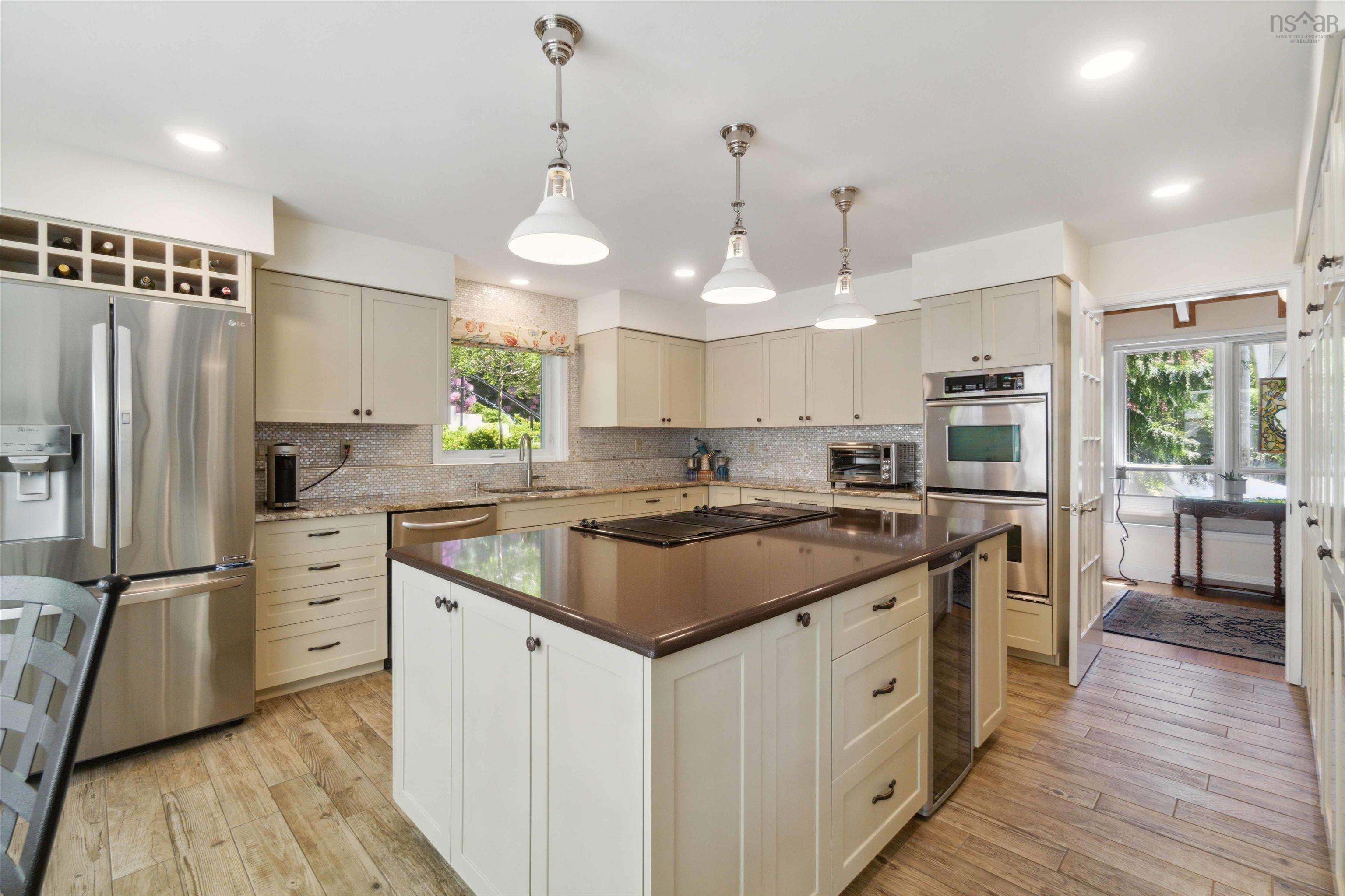 1077 Shore Drive photo #16