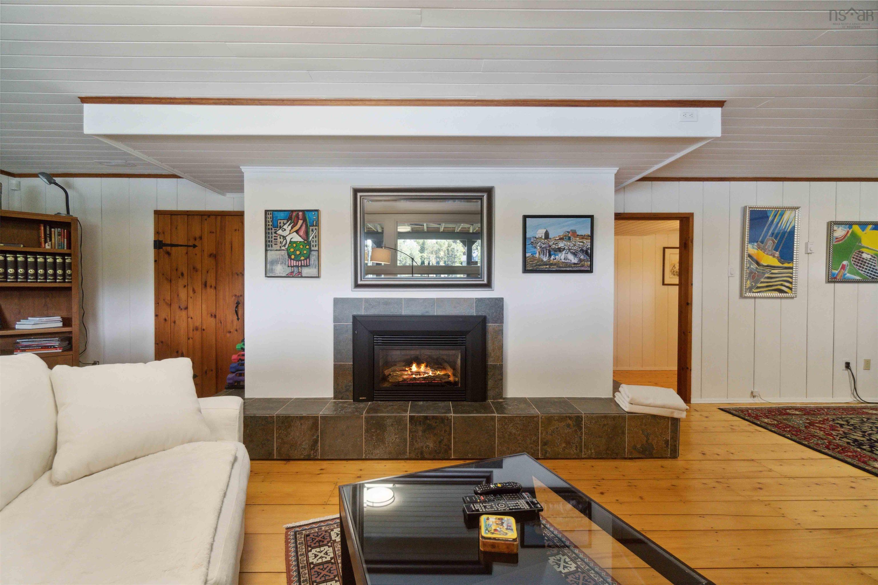 1077 Shore Drive photo #34
