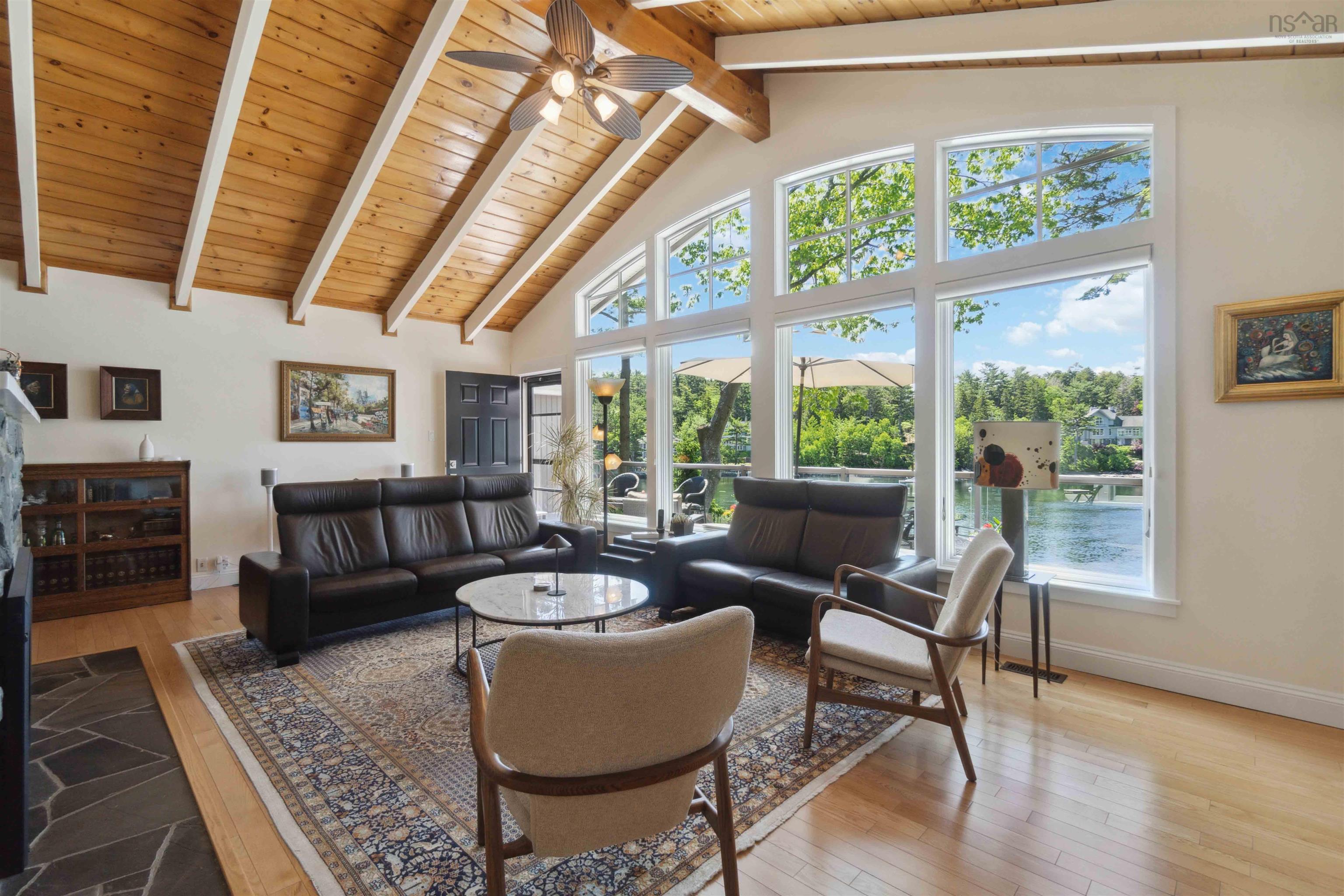 1077 Shore Drive photo #10