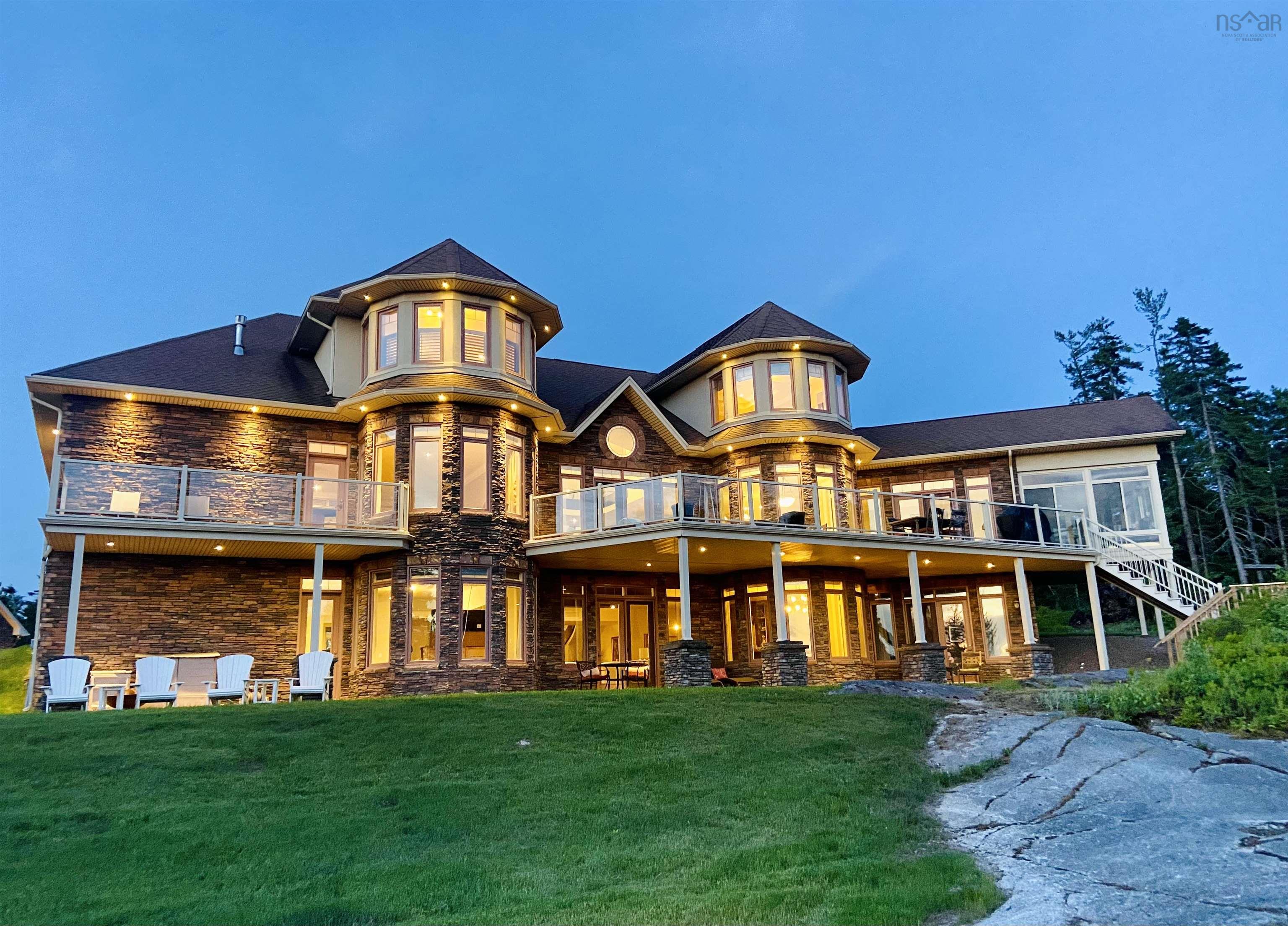 Houses For Sale In Fall River, NS Realty Geek