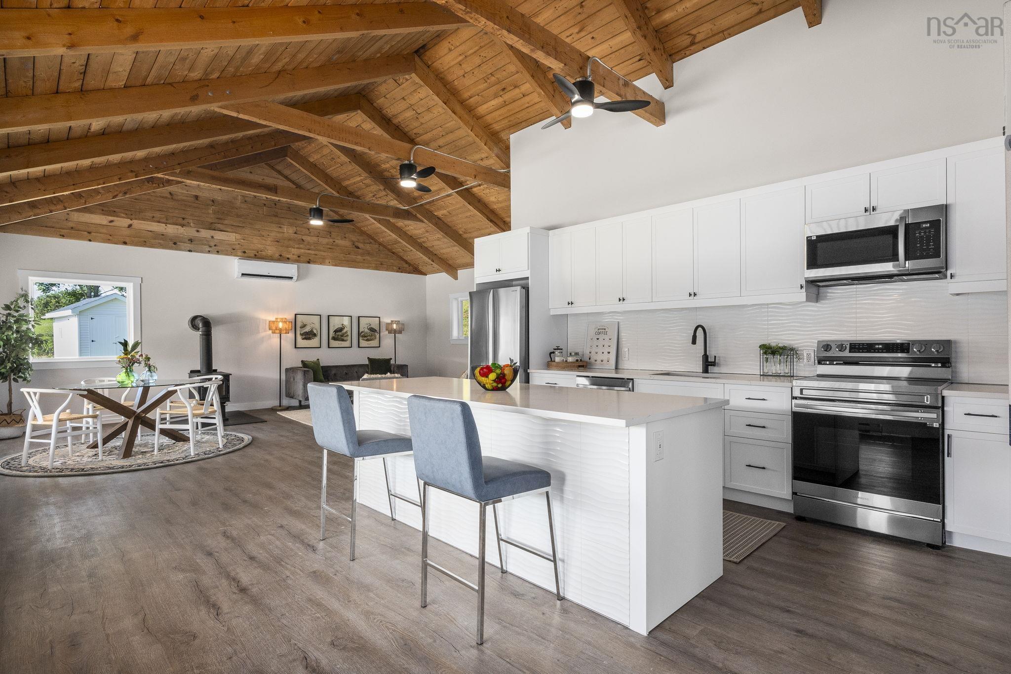 146 Redmonds Road photo #5