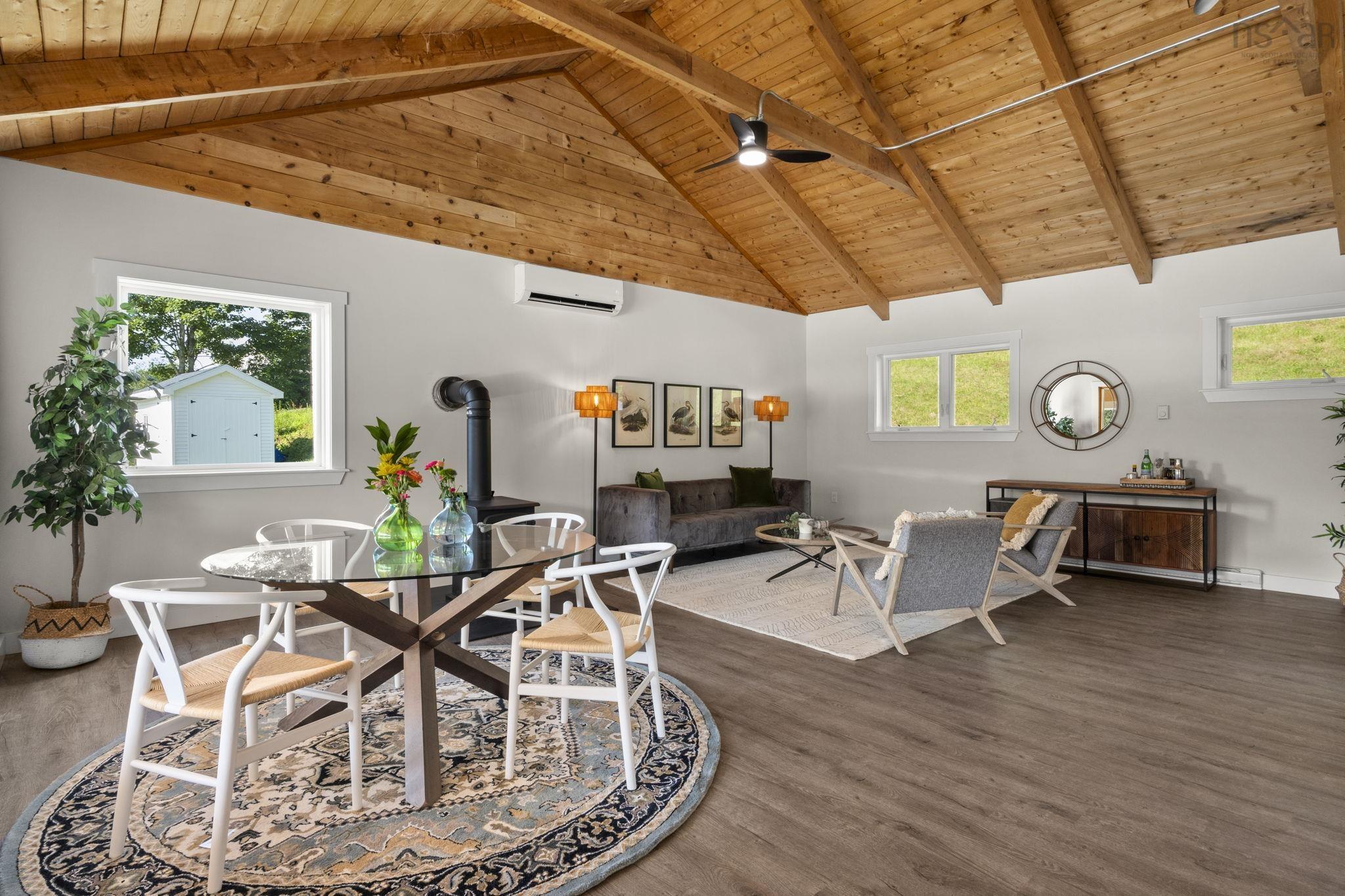 146 Redmonds Road photo #9