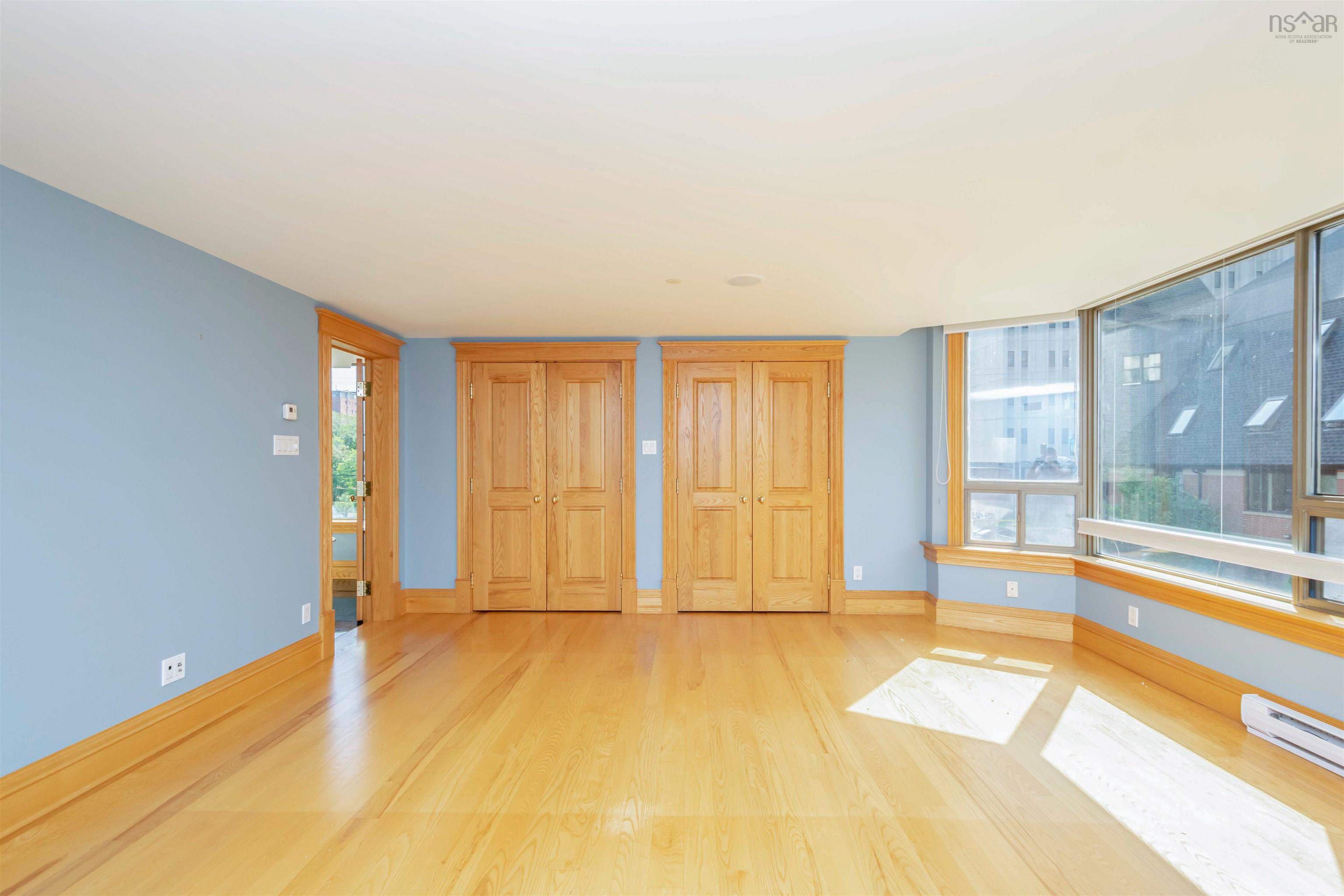 102 1470 Summer Street photo #29