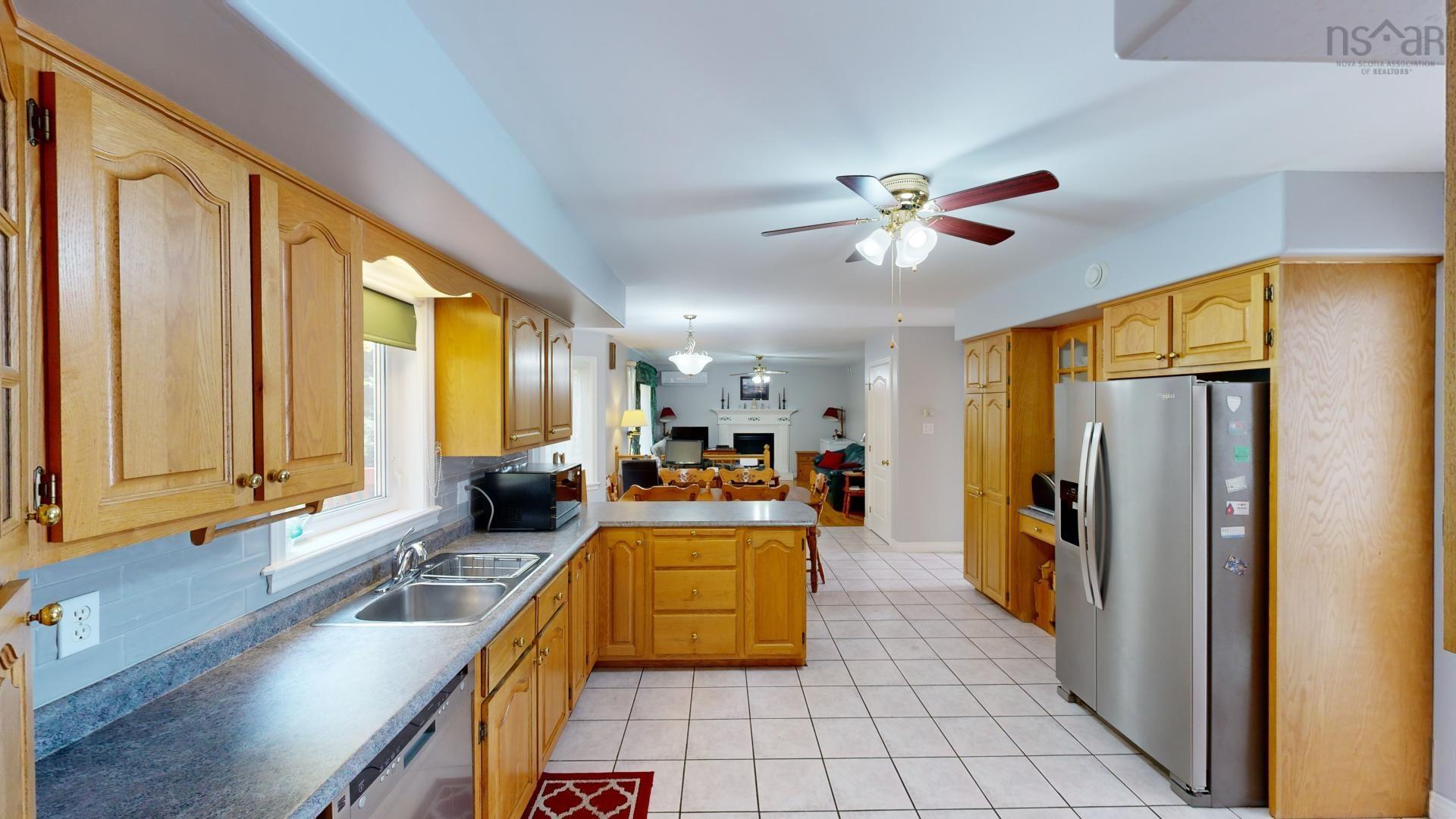 15 Kara Court photo #18