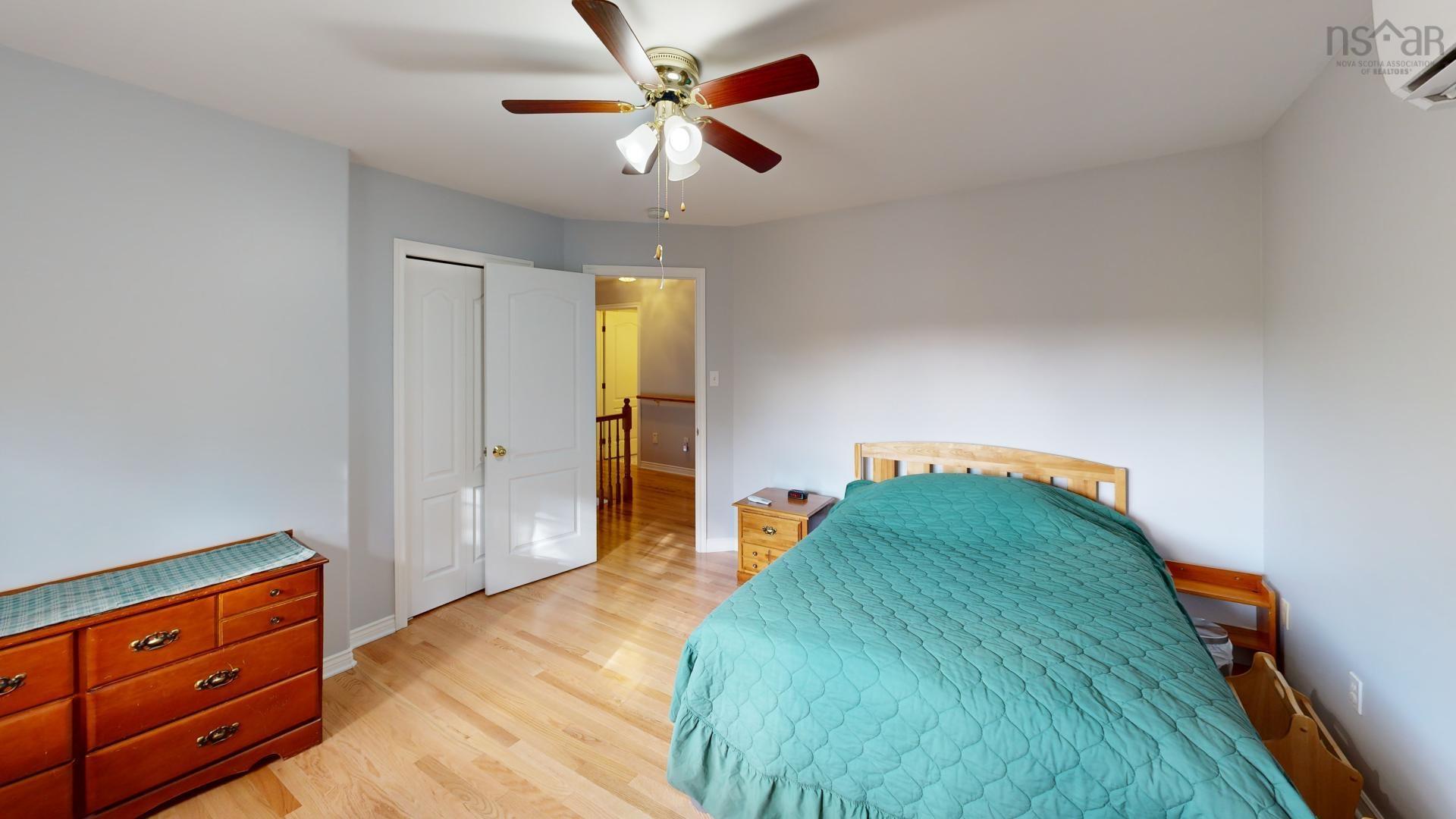 15 Kara Court photo #35