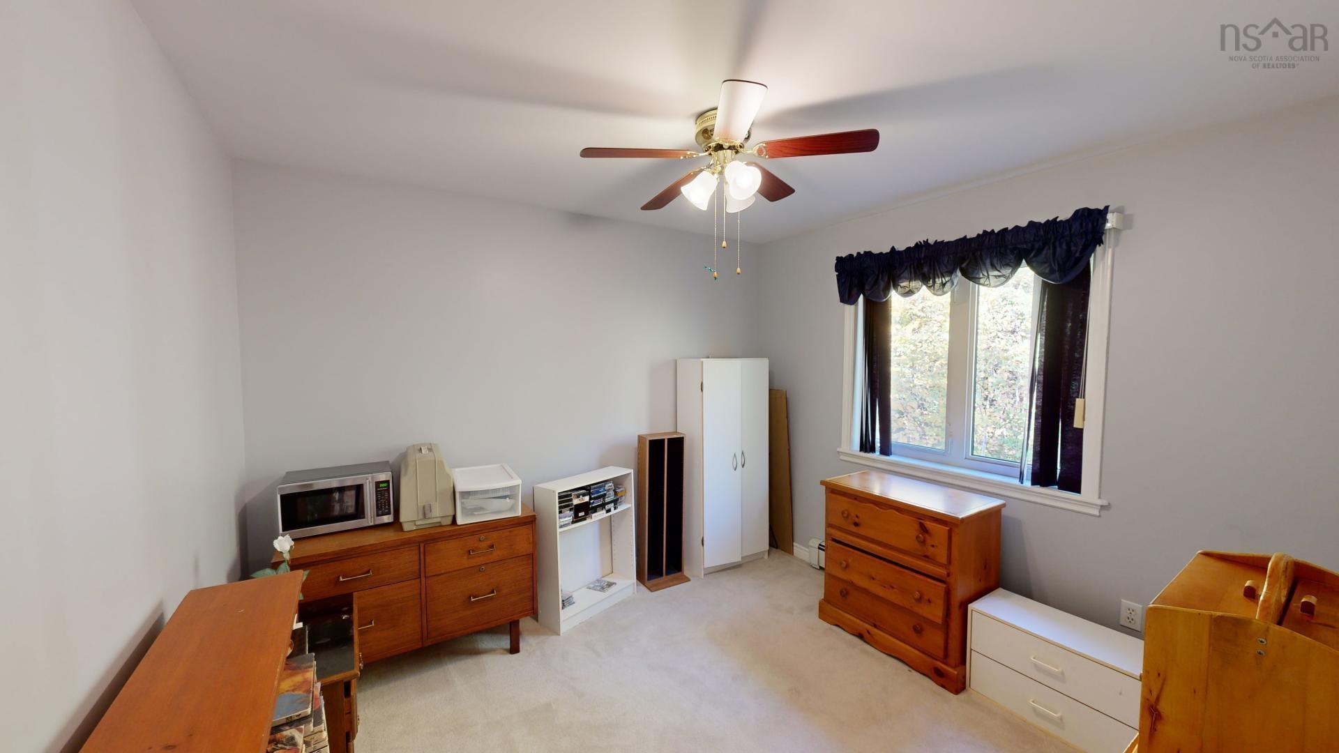 15 Kara Court photo #38