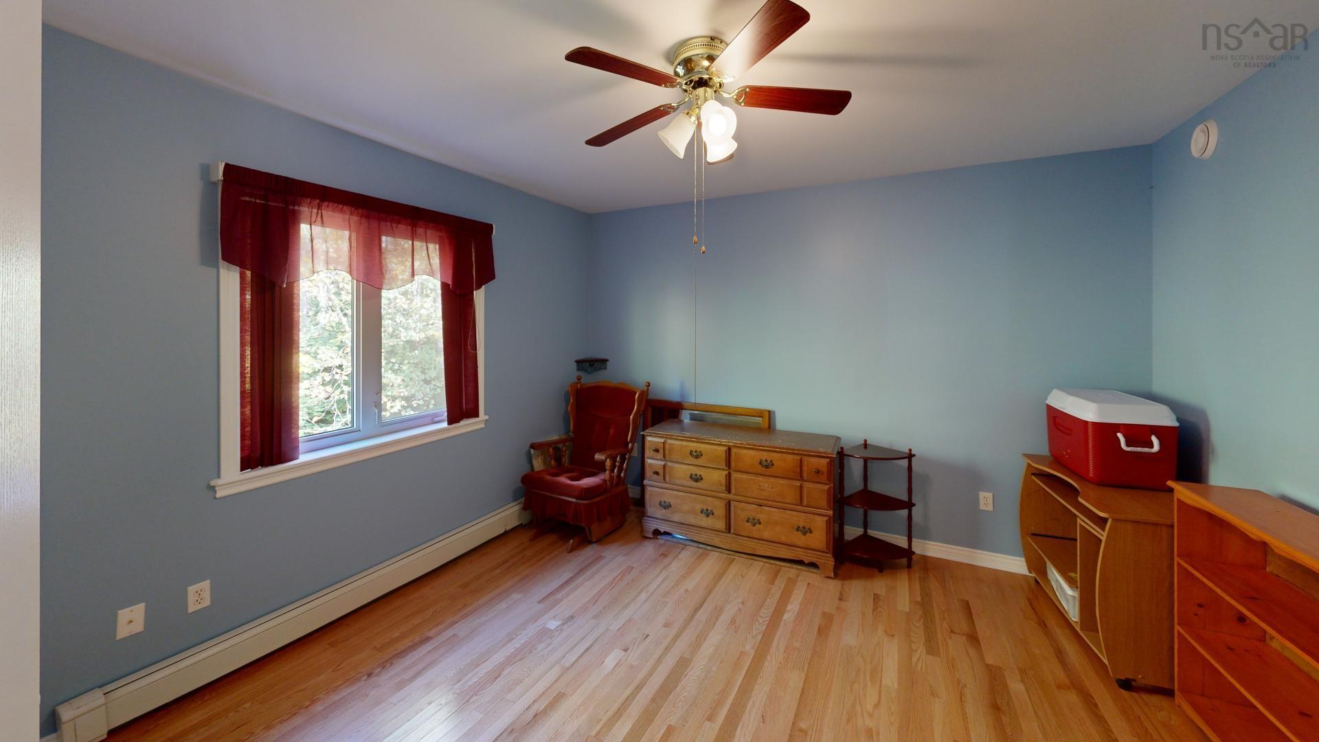 15 Kara Court photo #40