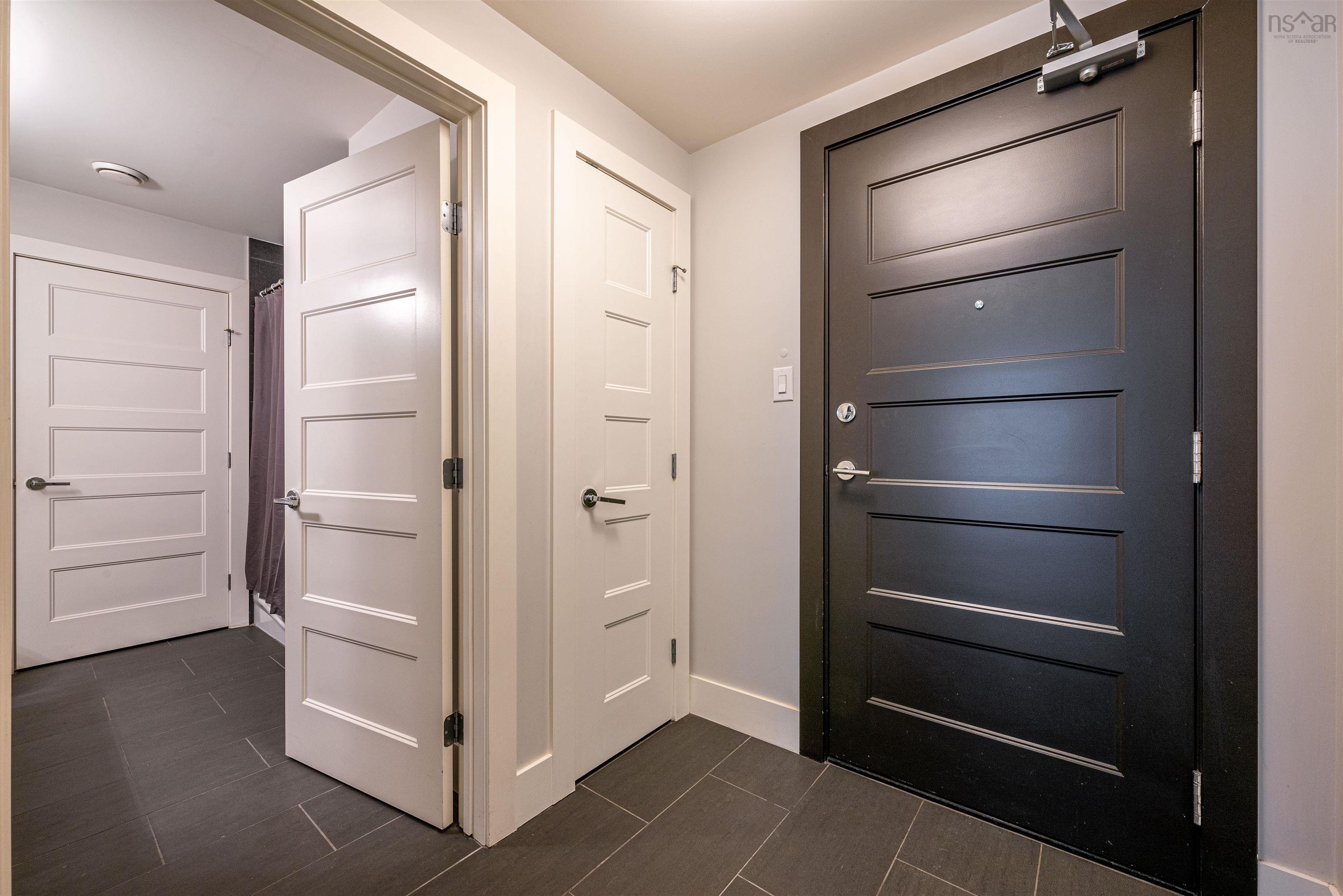 403 15 Kings Wharf Place photo #28