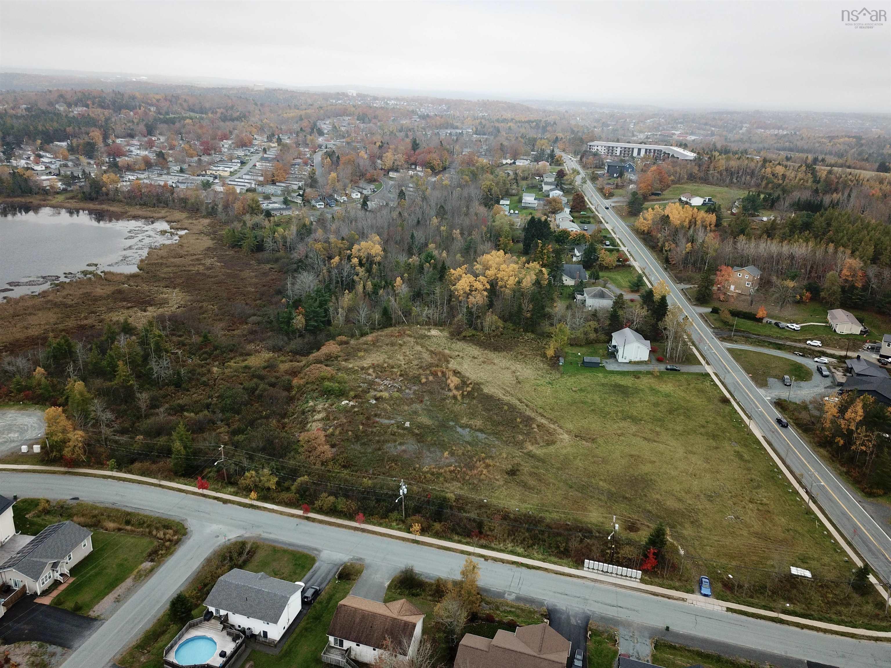 439 Beaverbank Road photo #2