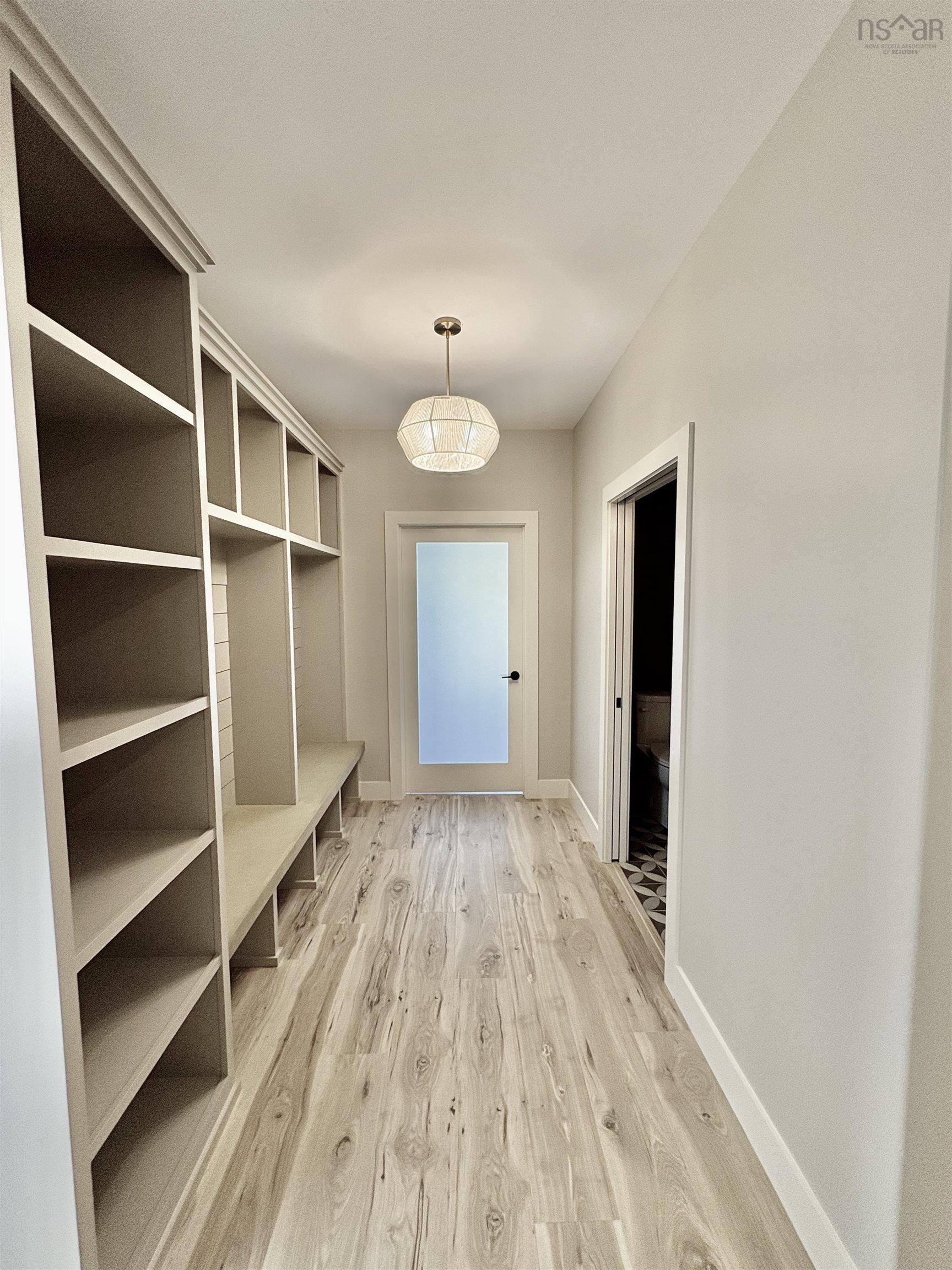 40 Shirewood Lane photo #21