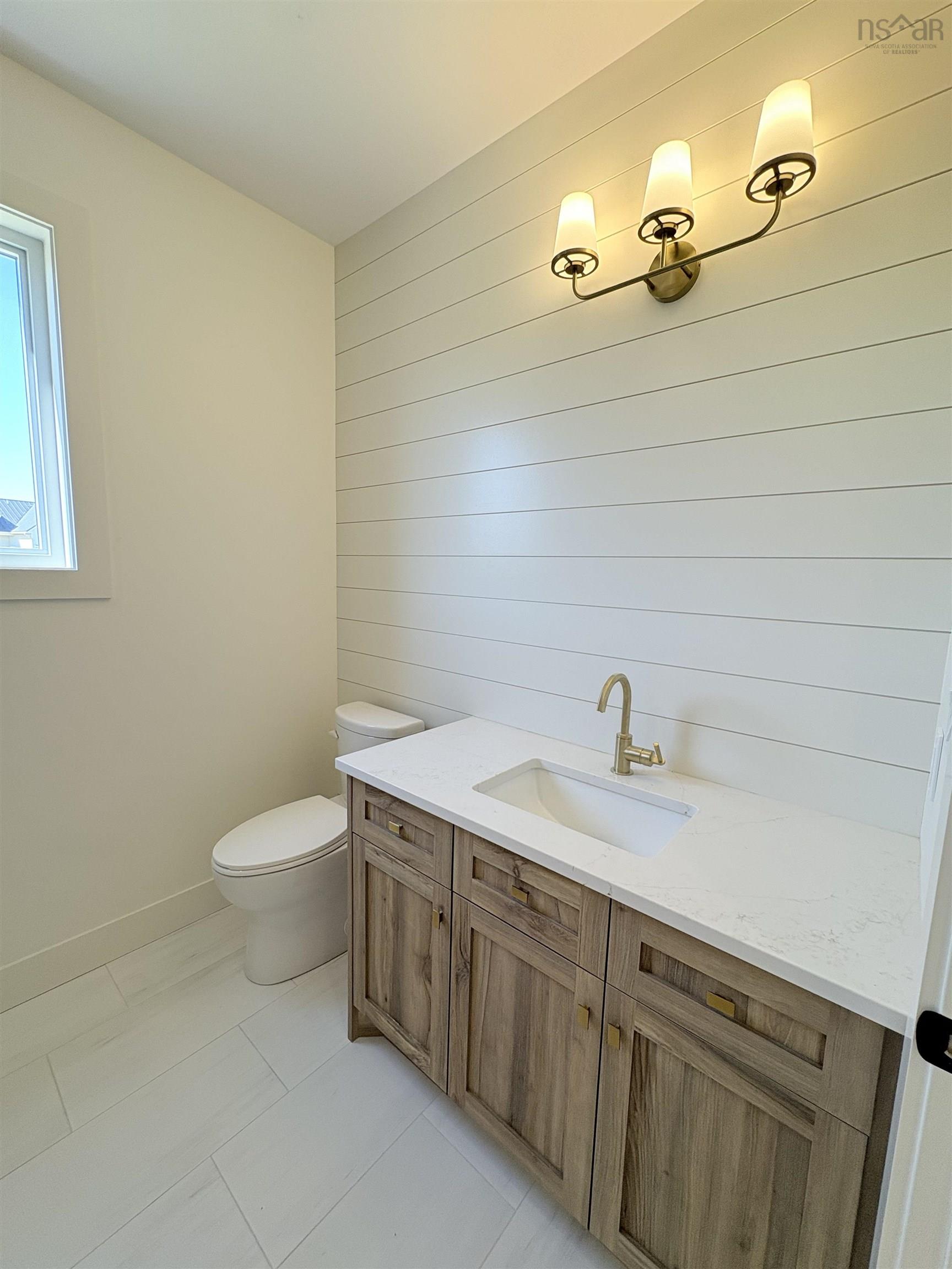 40 Shirewood Lane photo #29