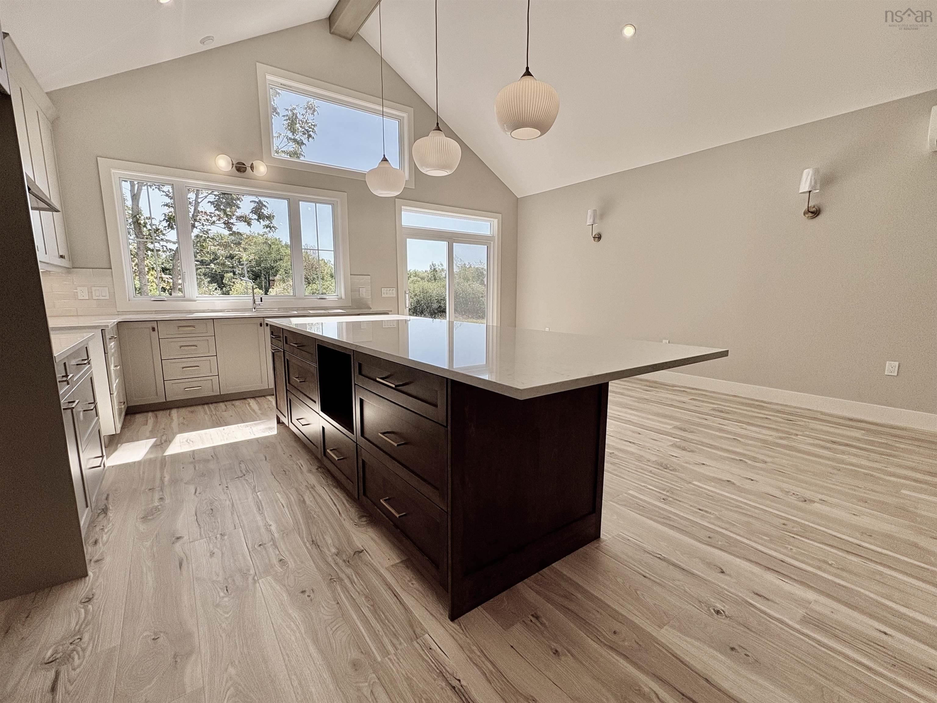 40 Shirewood Lane photo #7