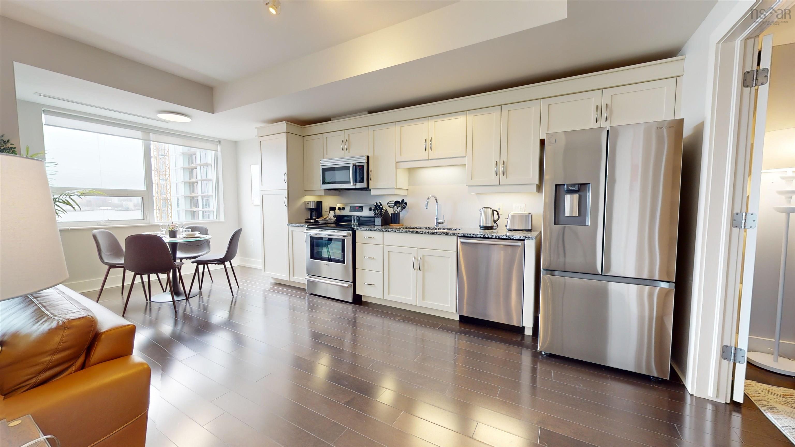 605 31 Kings Wharf Place photo #2