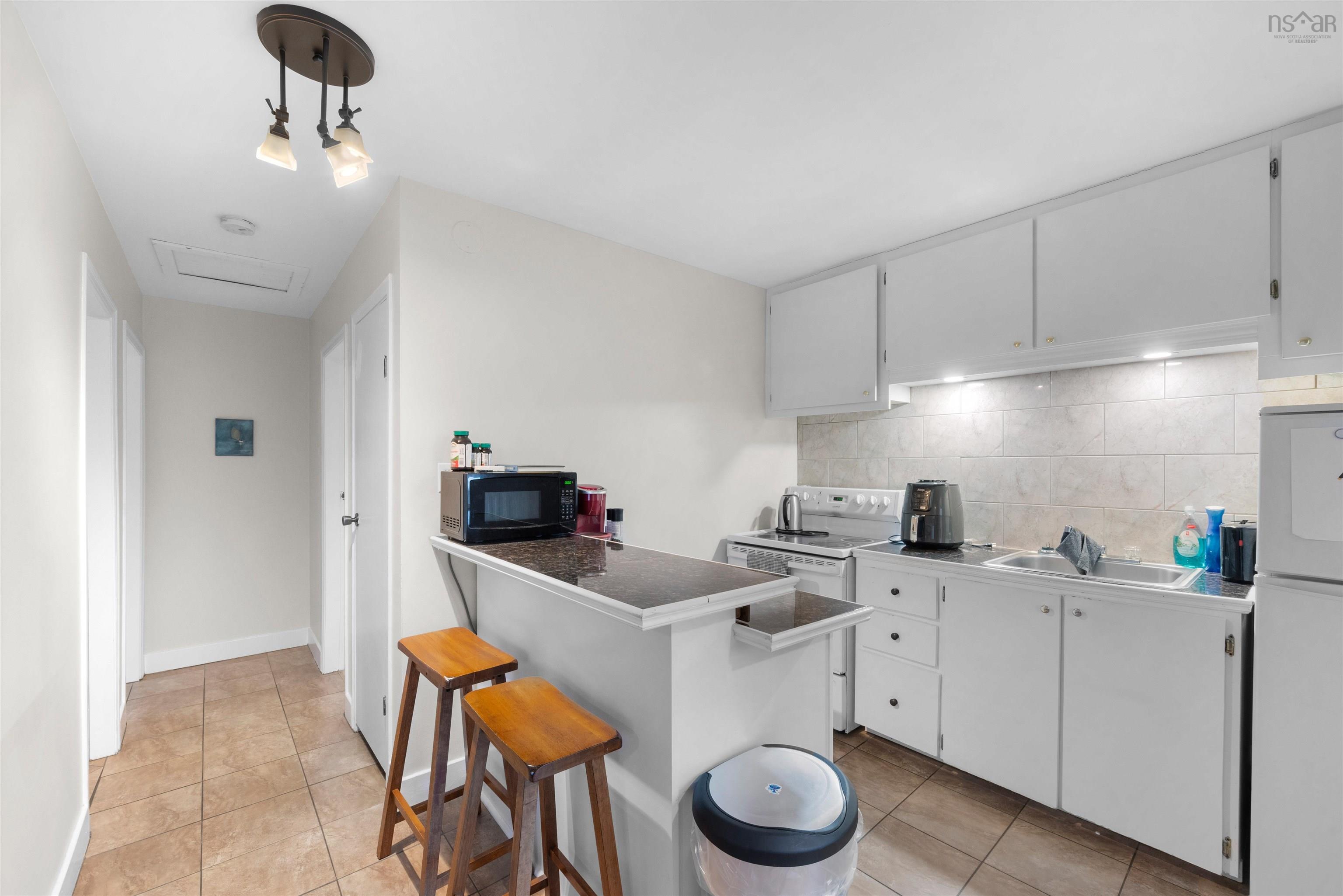 1568 Prospect Road photo #13