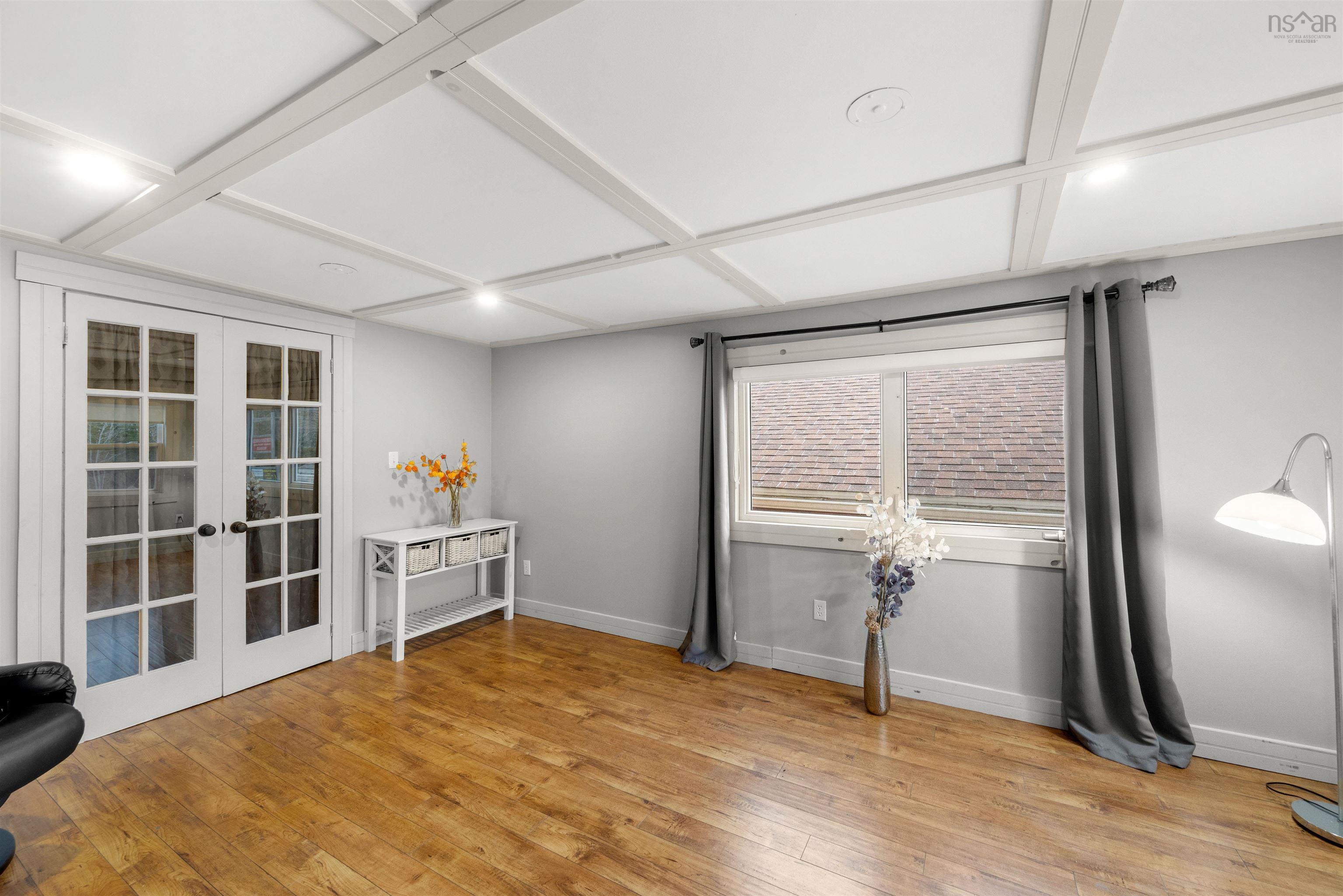 1568 Prospect Road photo #23